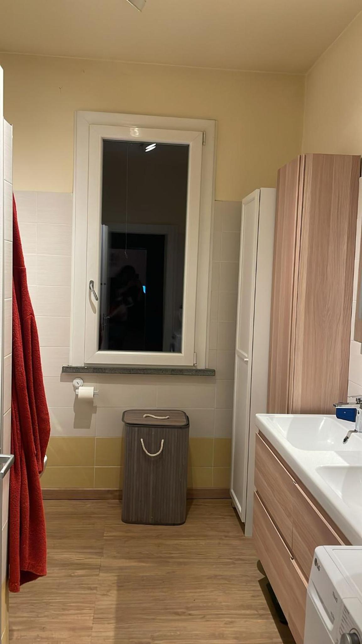 Double Room With Shared Bathroom photo 2