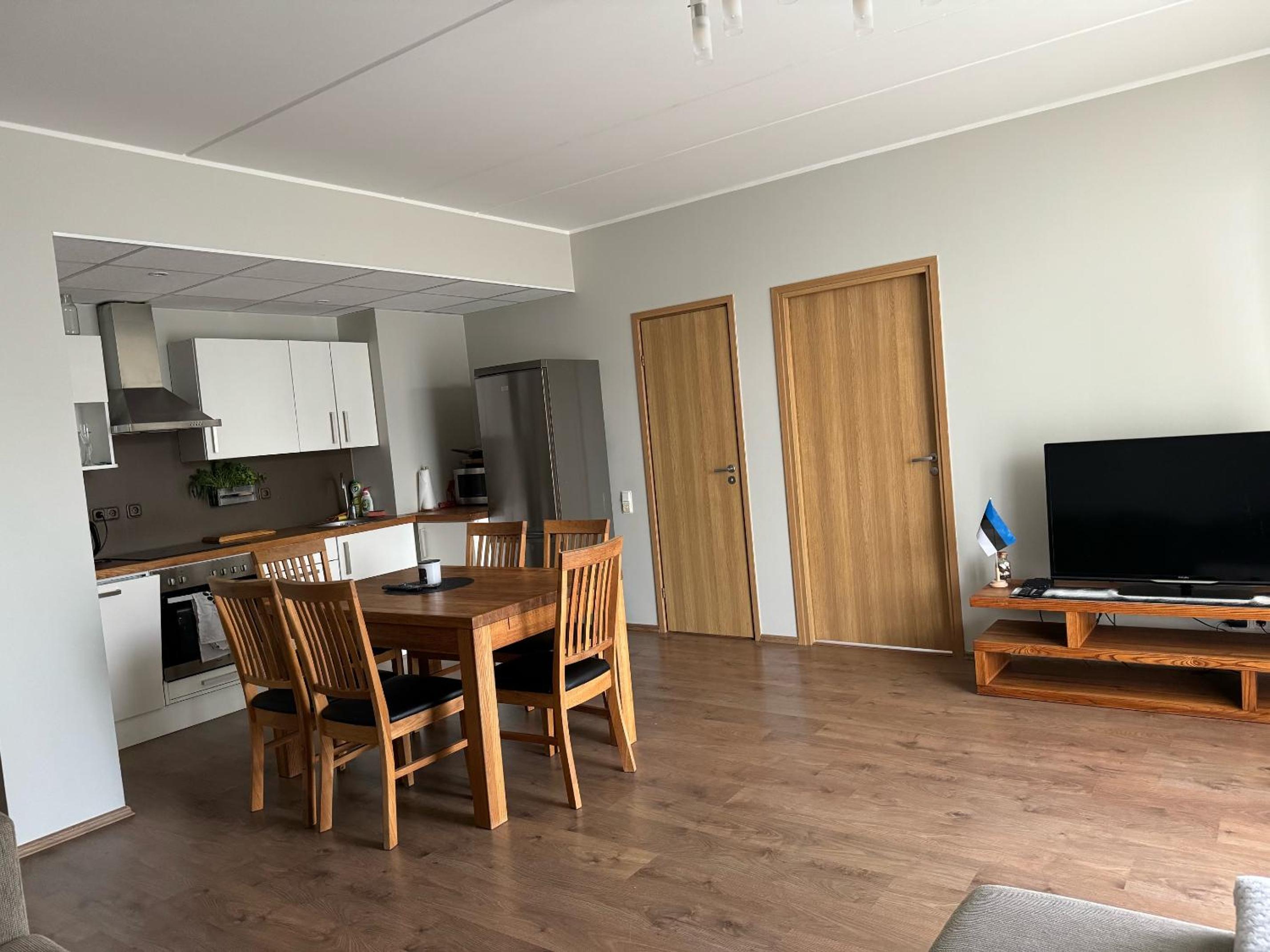 One-Bedroom Apartment photo 3