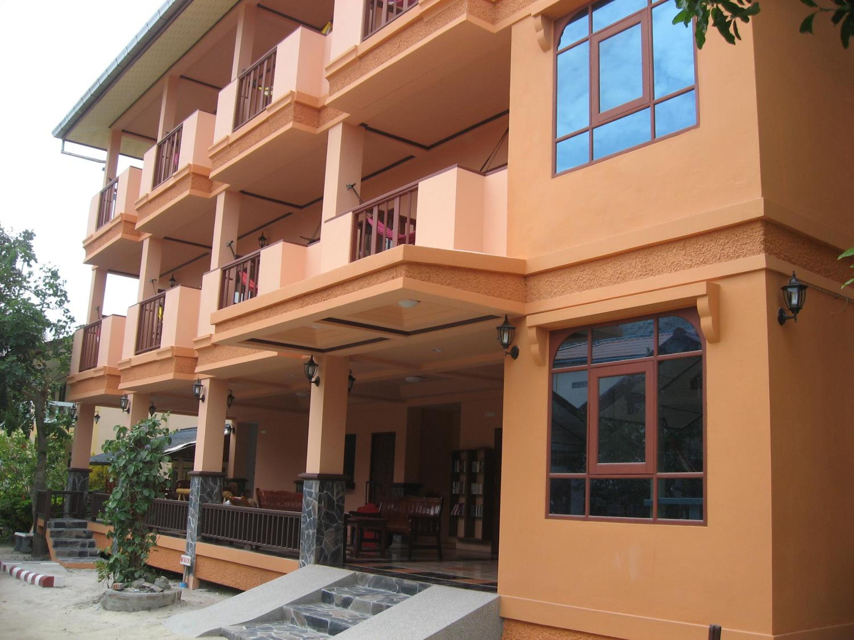 Superior Double or Twin Room with Balcony photo 2