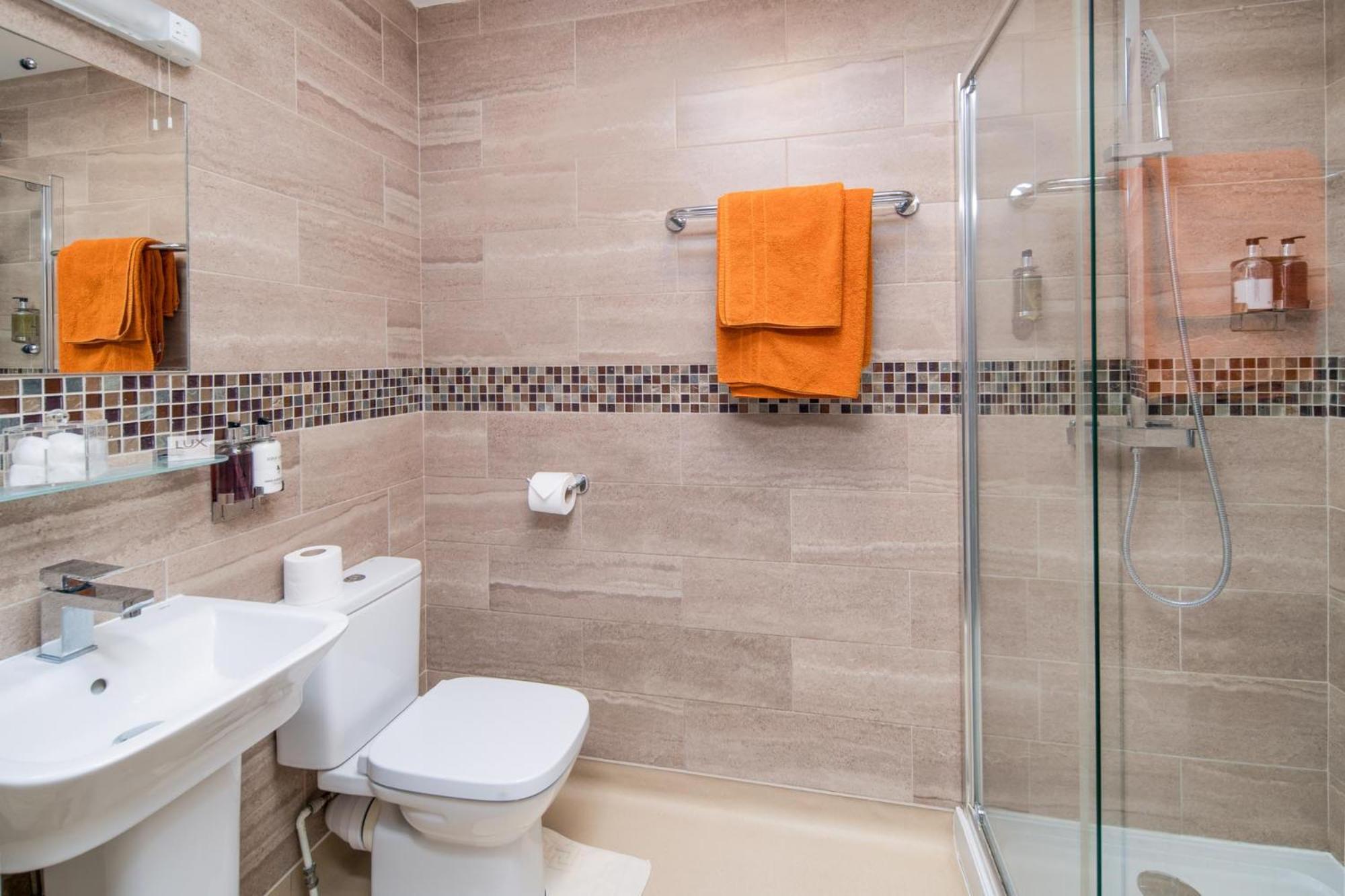 Deluxe Double Room with Shower photo 2