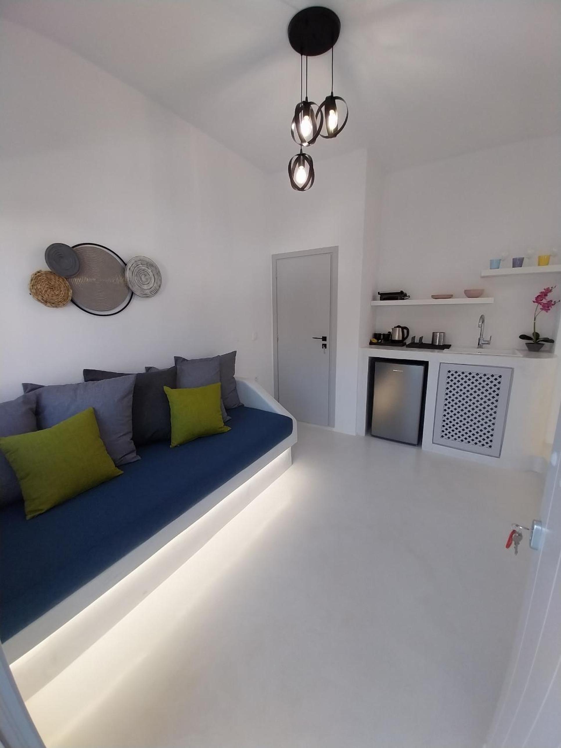 Deluxe Room - Photo 27