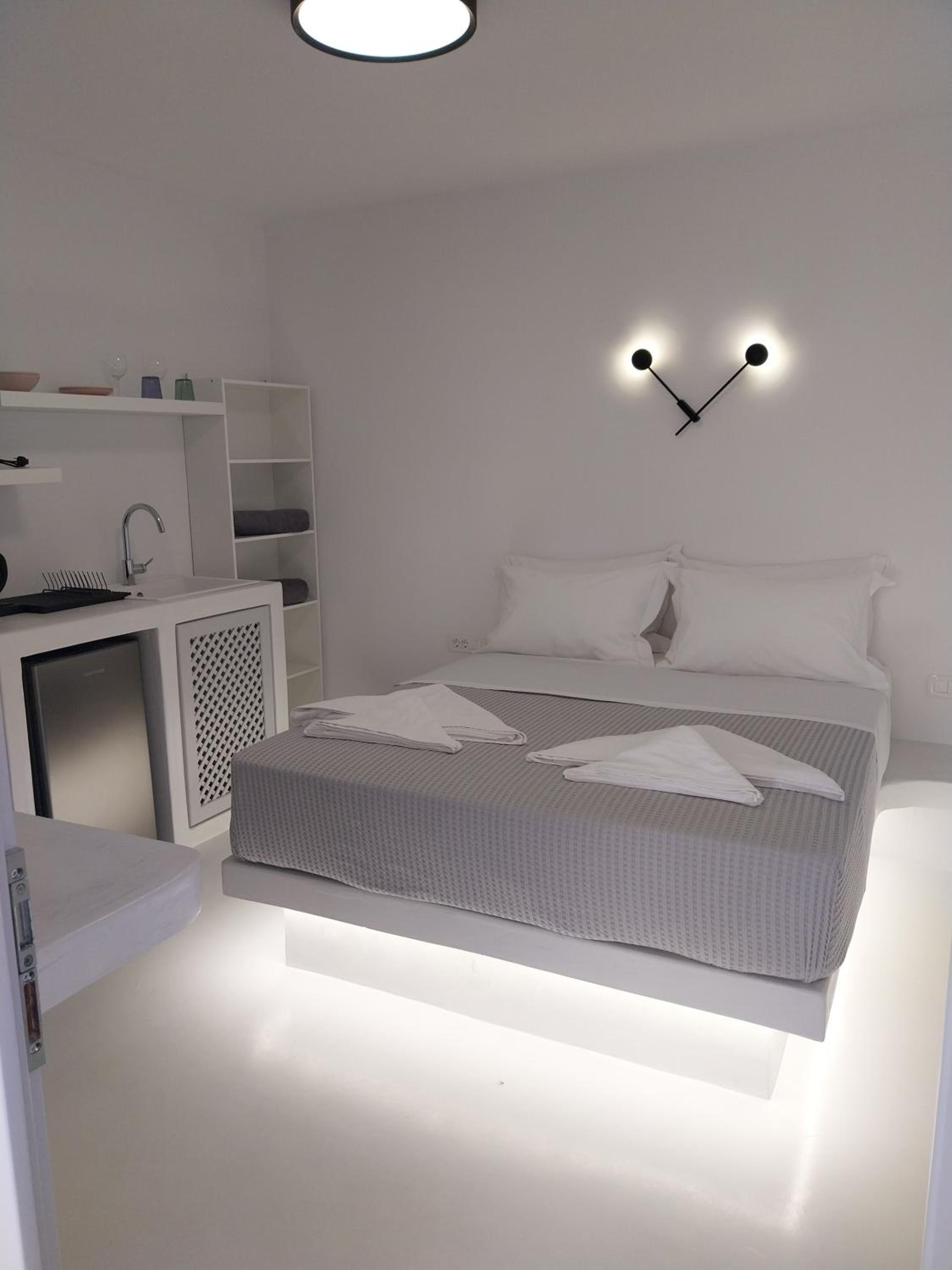 Executive Room - Photo 8