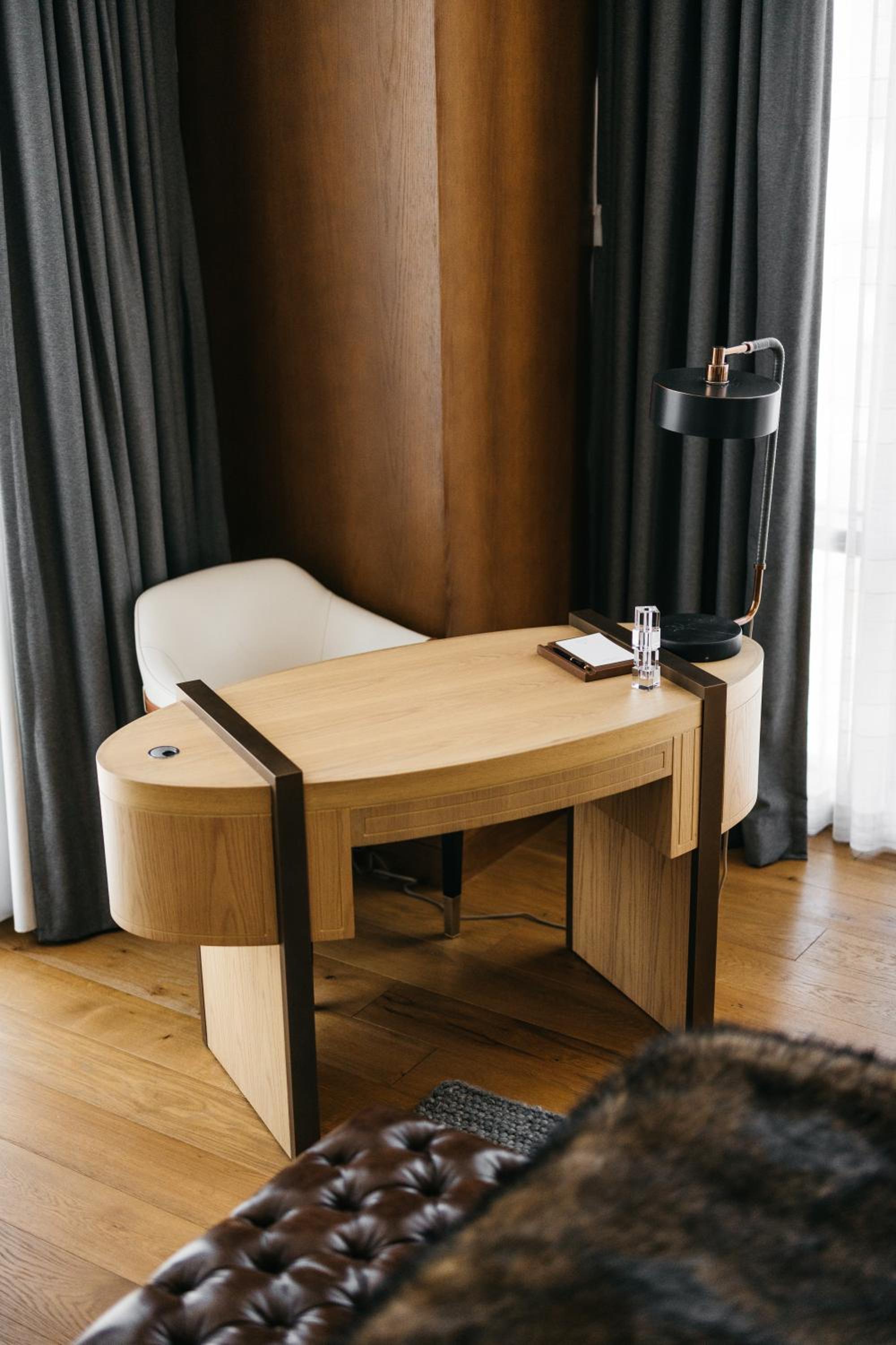 Superior King Suite - Photo 24