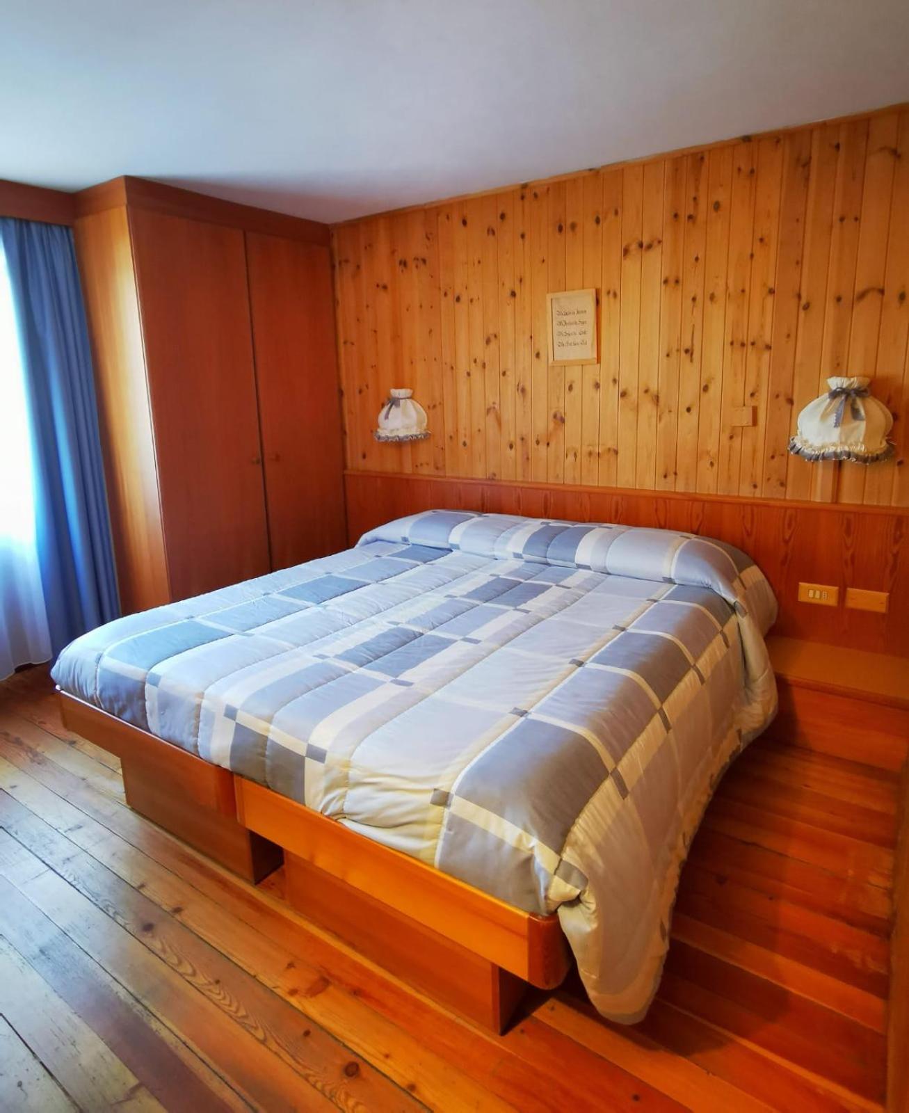 Double or Twin Room with Balcony photo 2