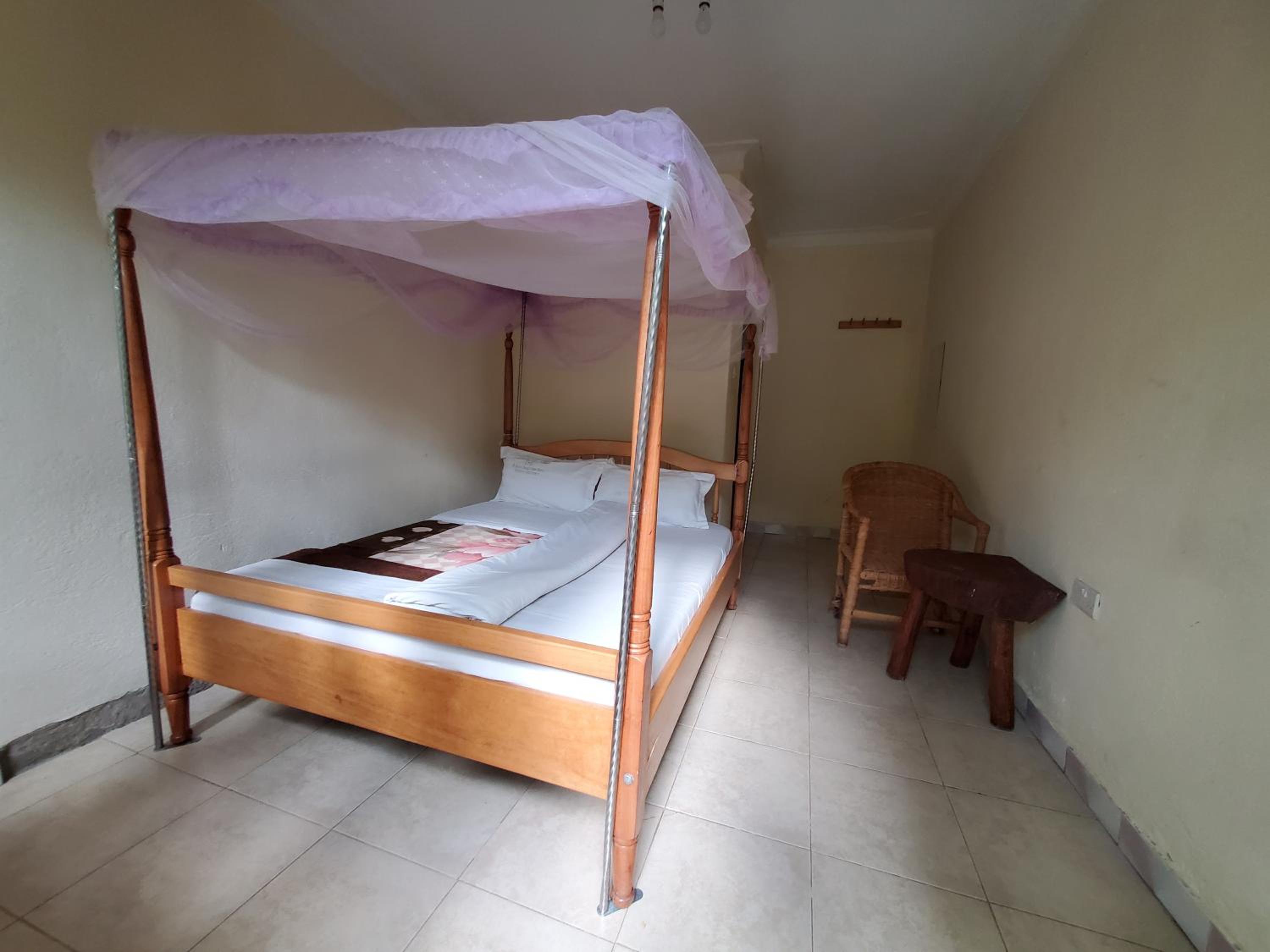 Budget Double Room photo 1
