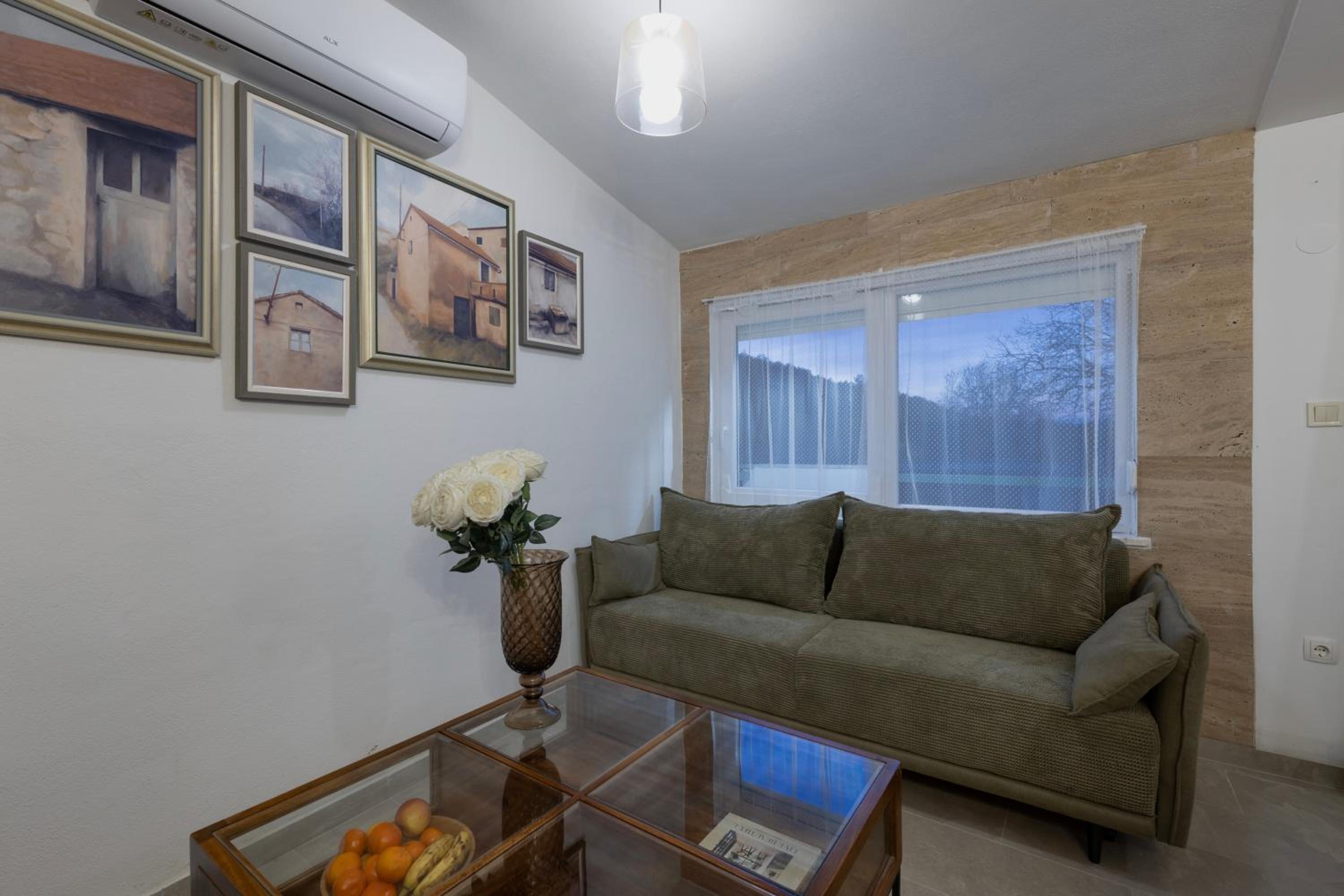 Two-Bedroom House photo 1