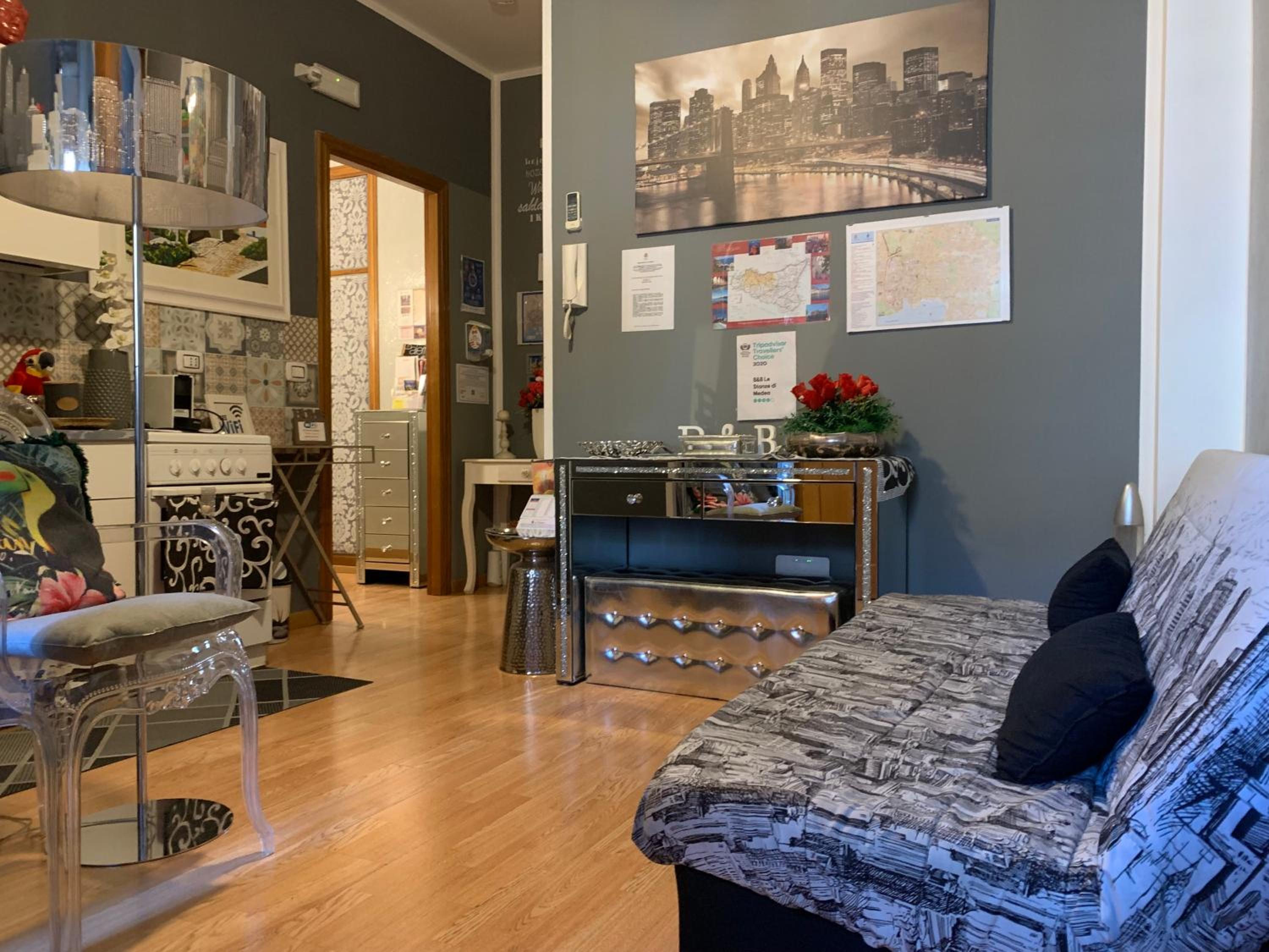 One-Bedroom Apartment