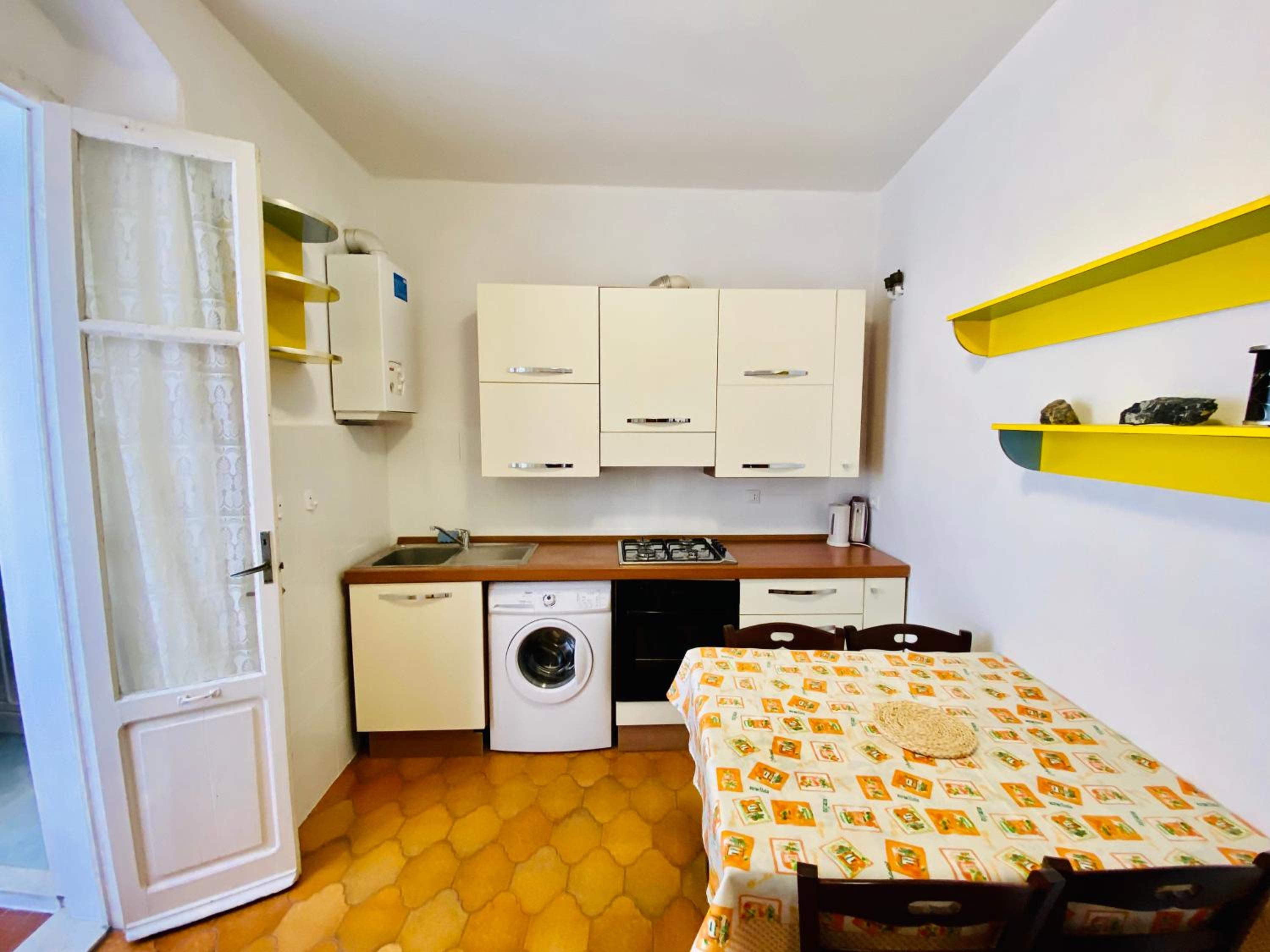Two-Bedroom Apartment with Terrace and Sea View photo 3