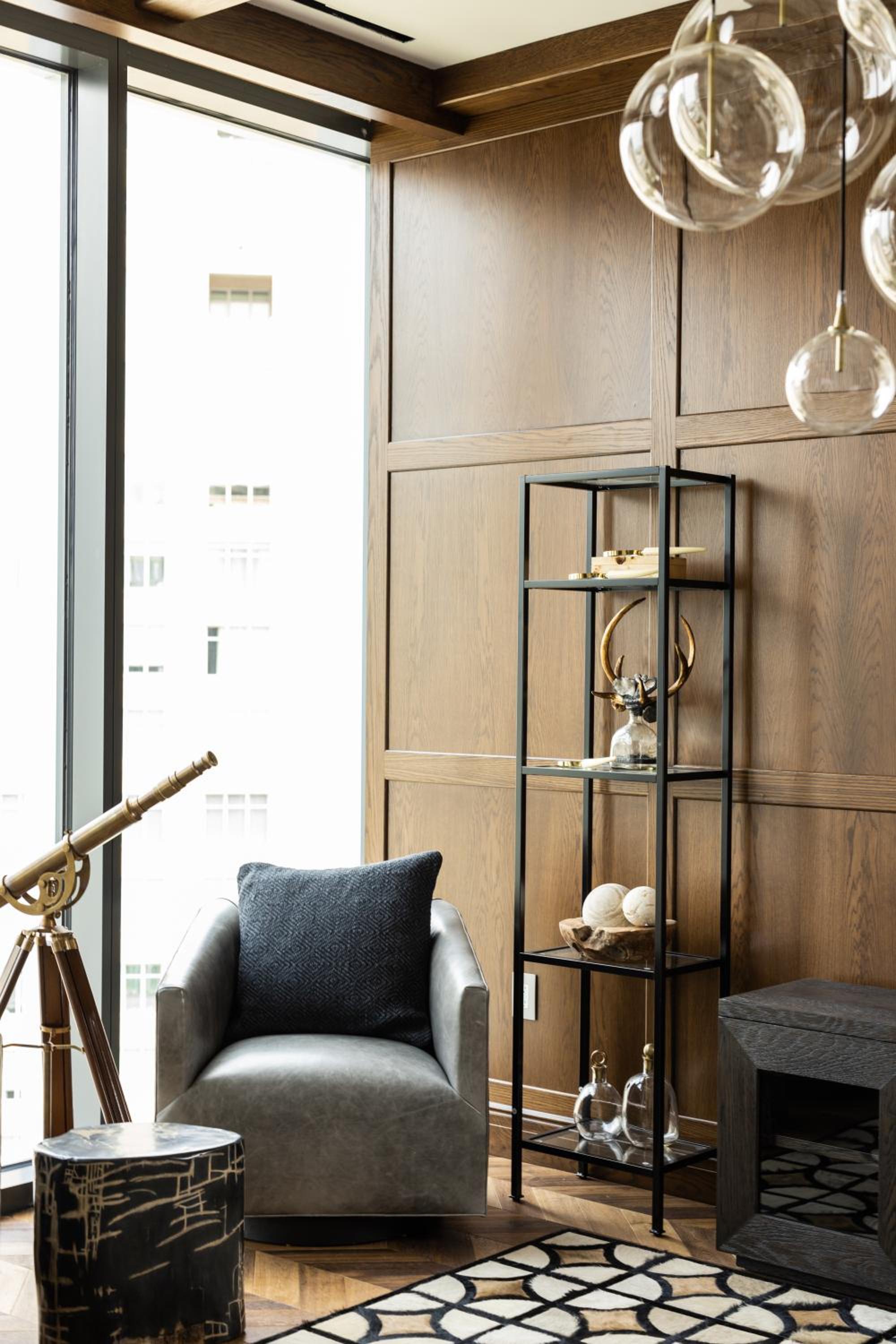 Suite with City View - Photo 3