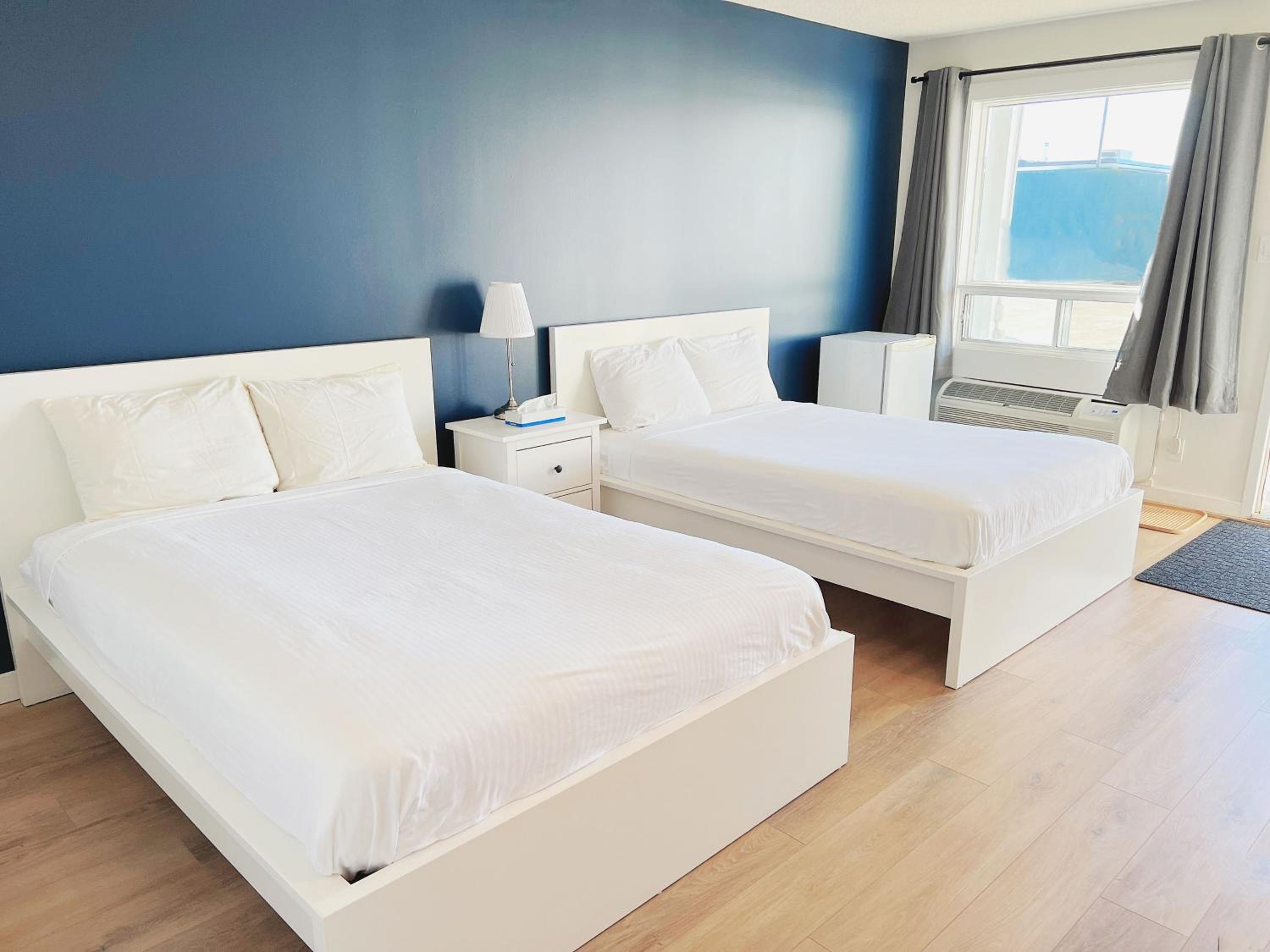 Double Room - Photo 2
