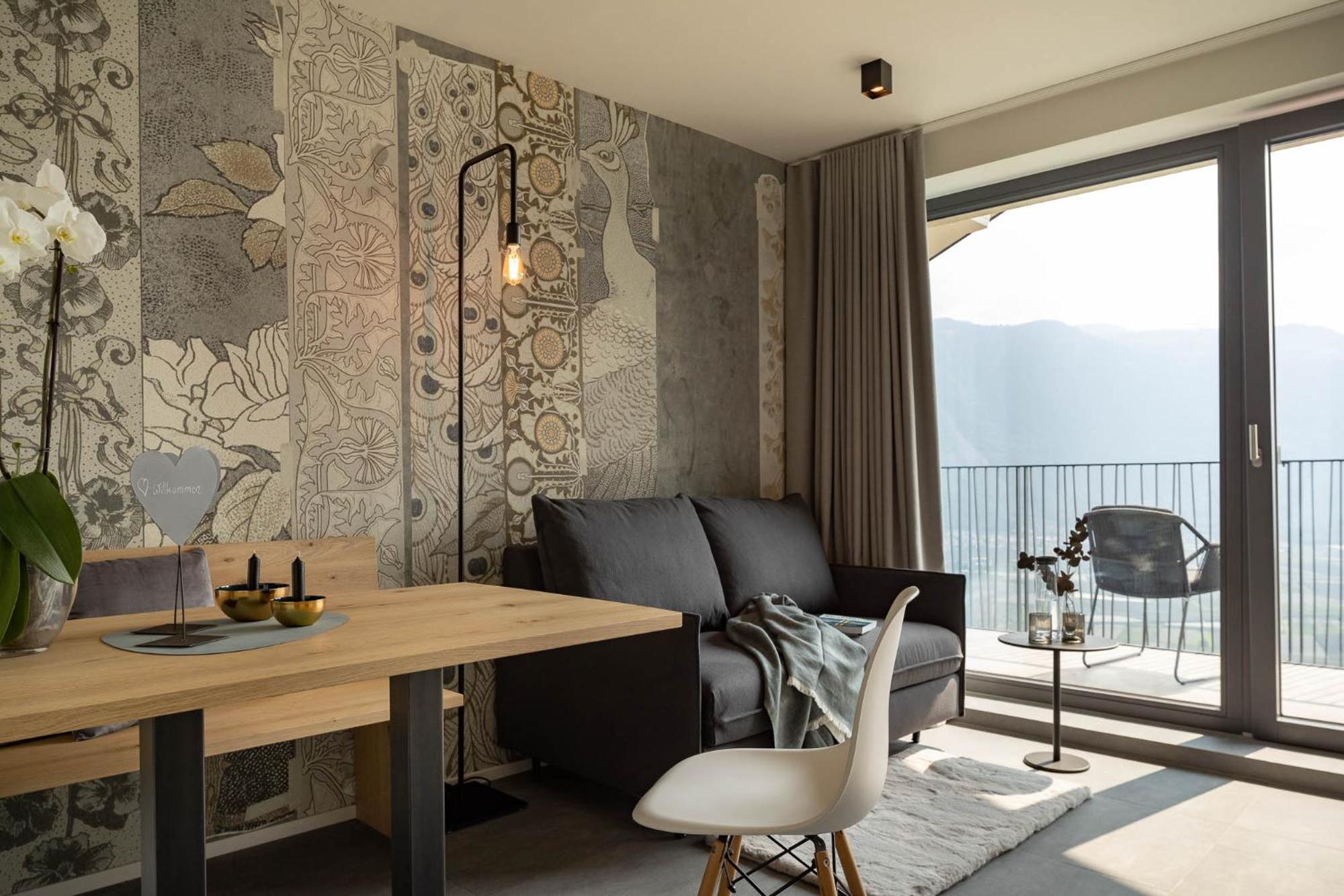 Junior Suite with Balcony photo 1