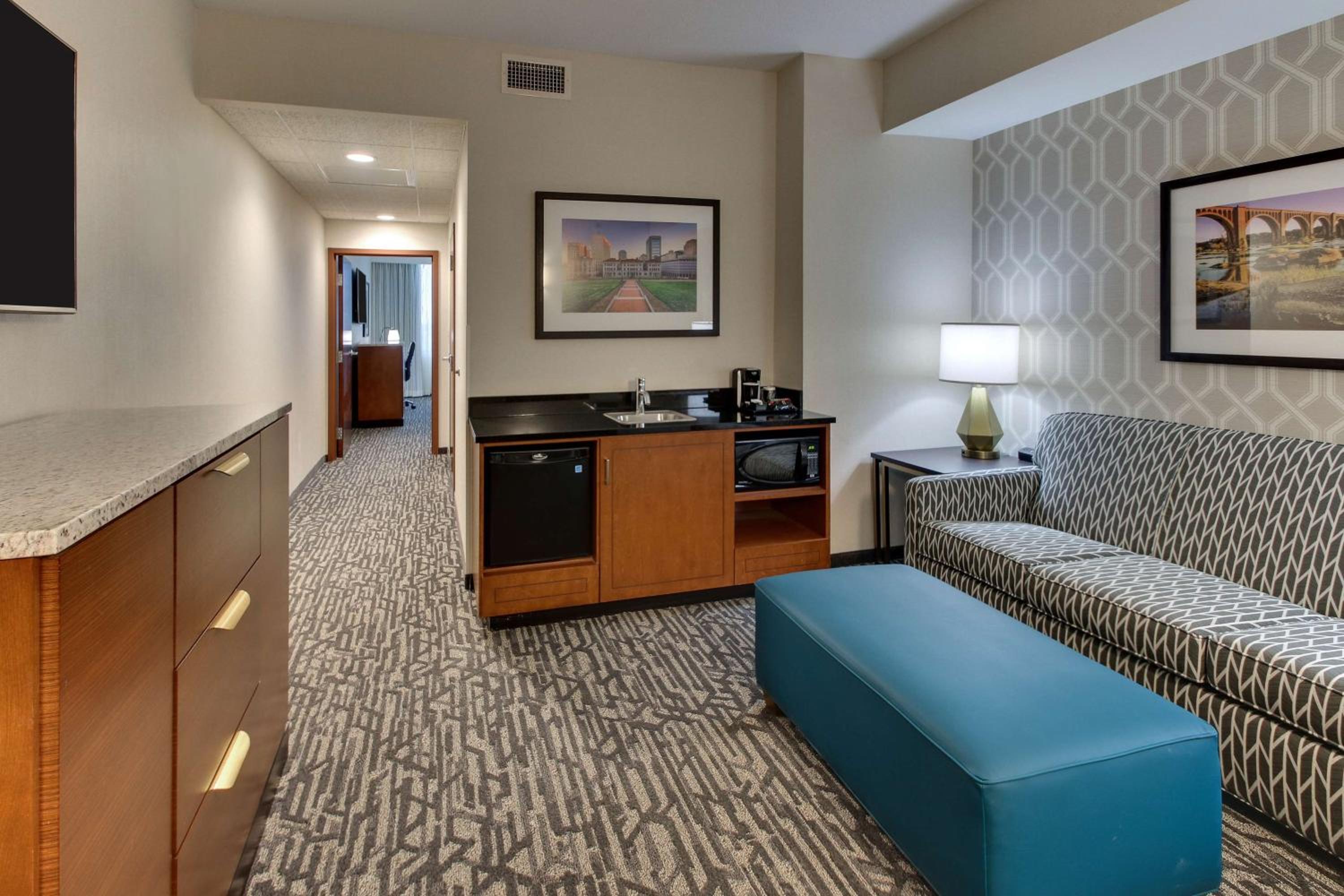 Superior King Suite with Soaking Tub photo 1