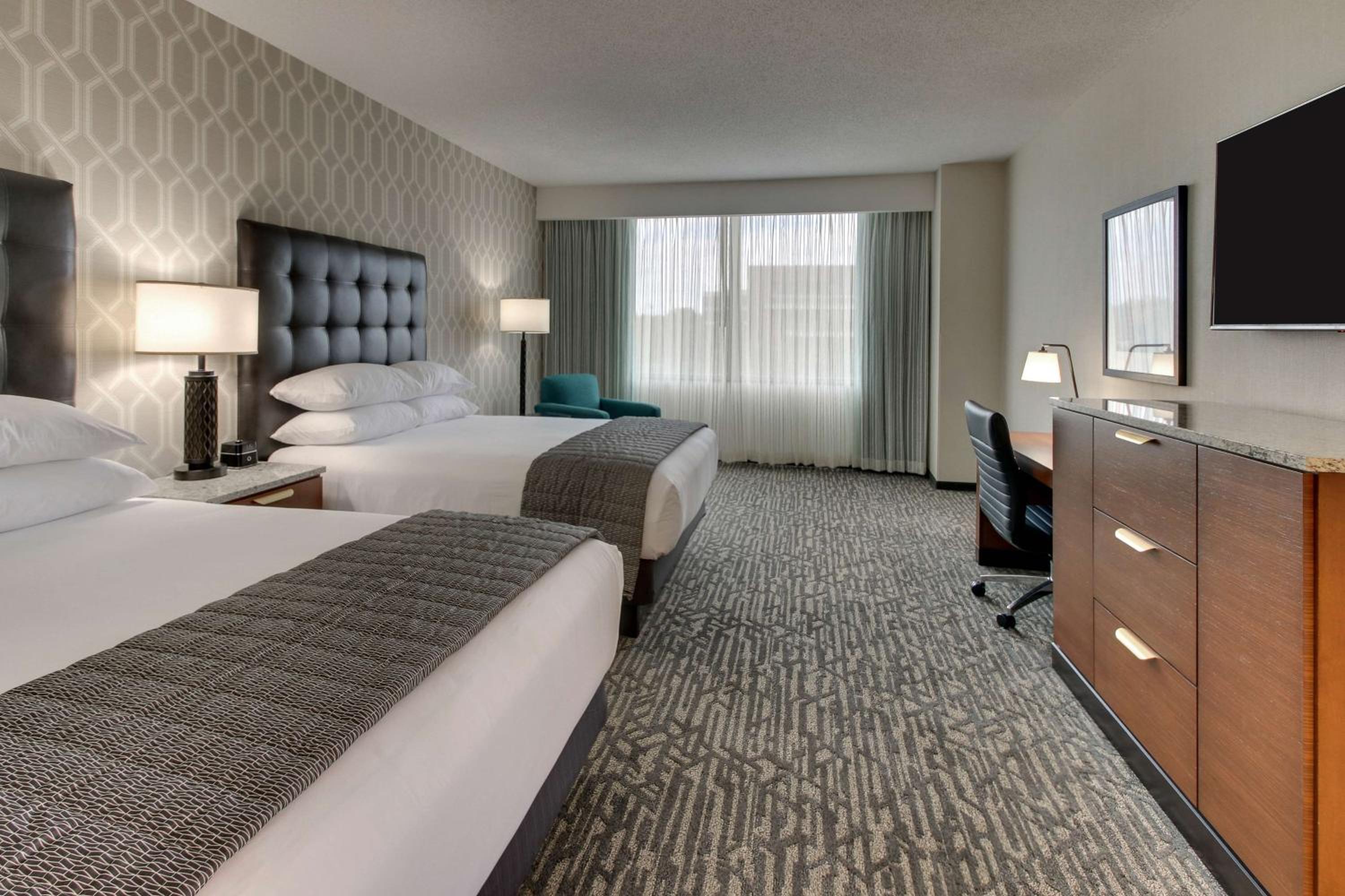 Queen Suite photo 1