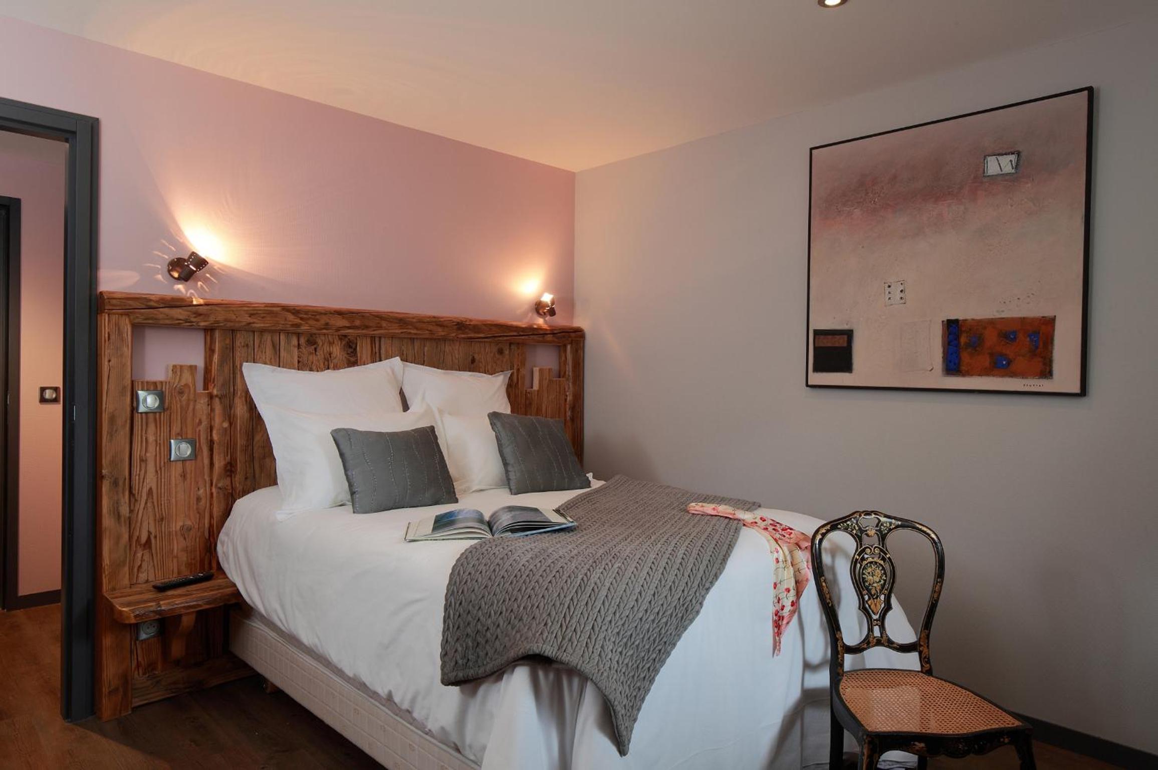 Standard Double Room photo 3