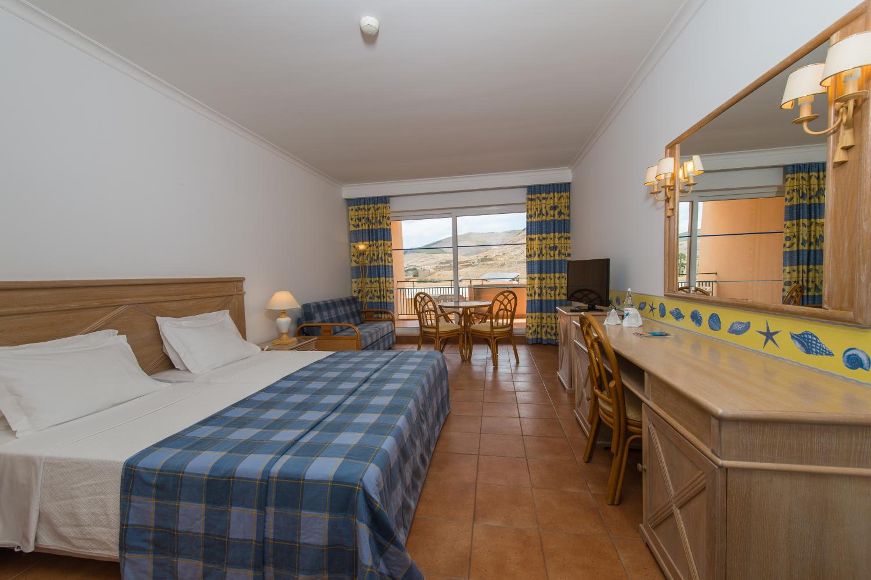 Classic Twin Room - Photo 1