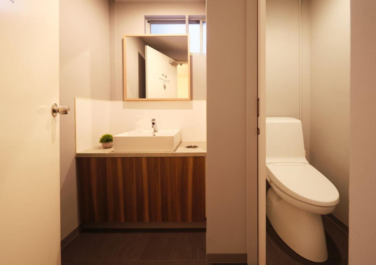 Small Double Room with Shared Bathroom