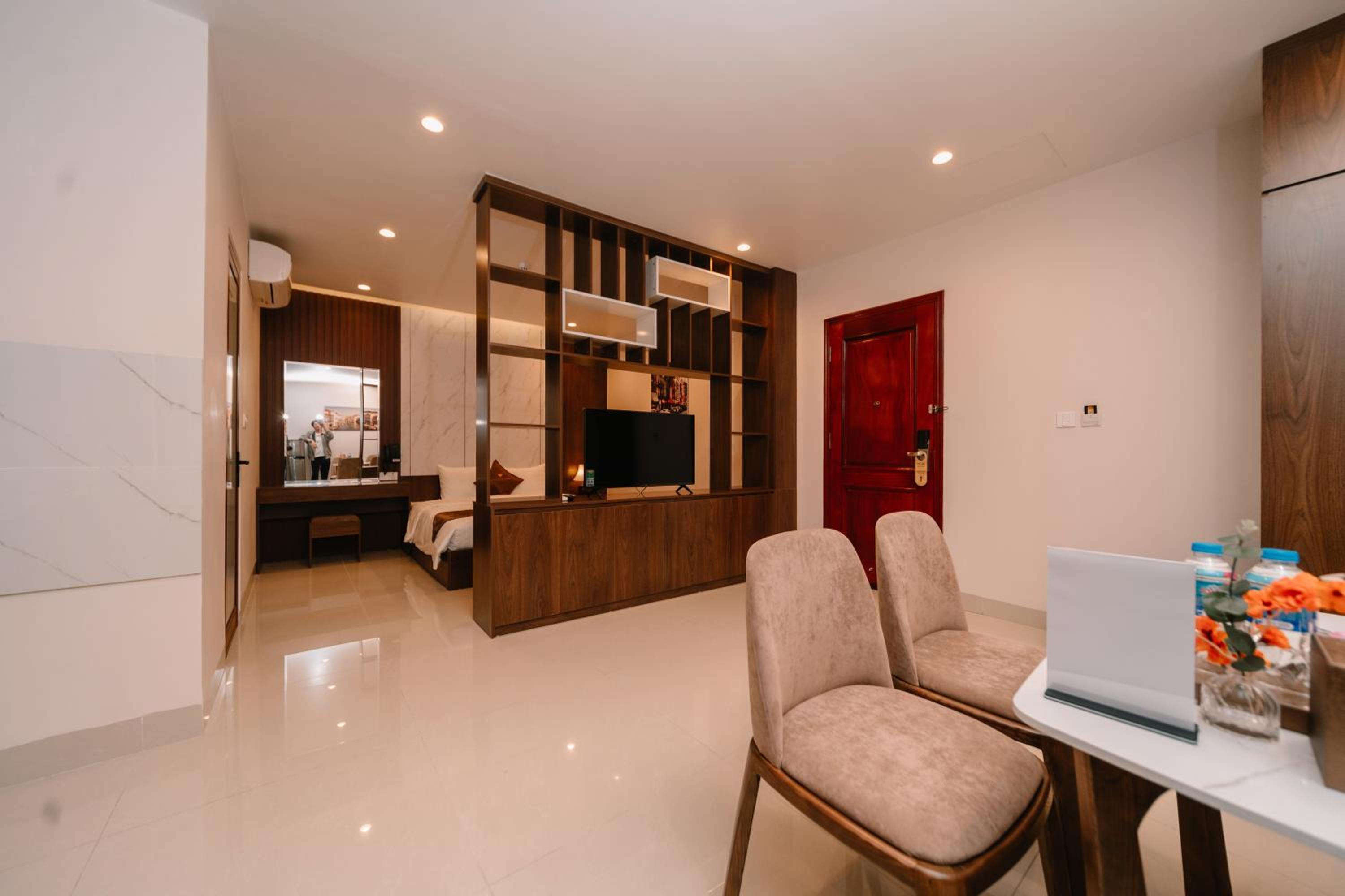 Apartment - Photo 1