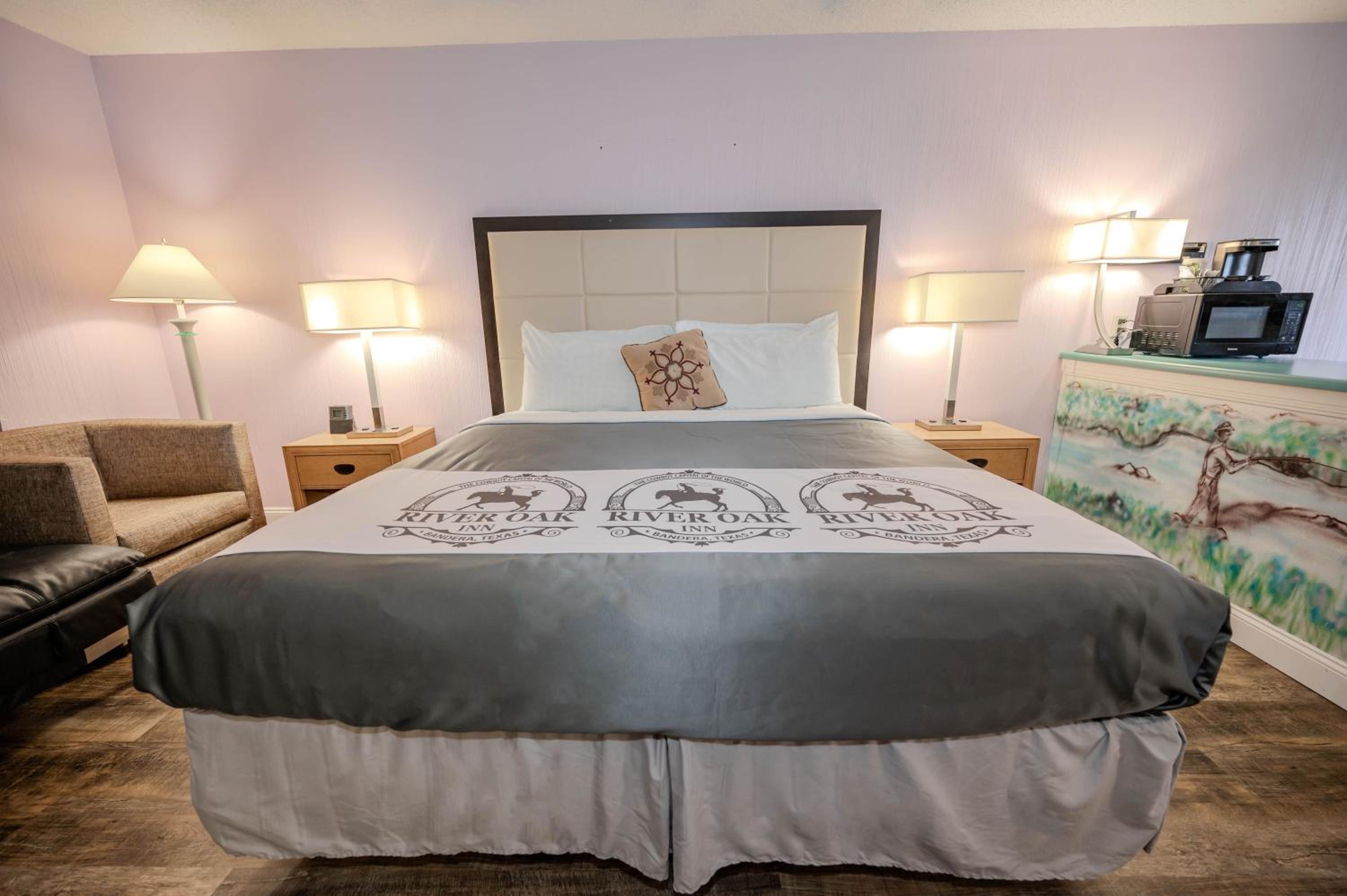 King Suite - Photo 6