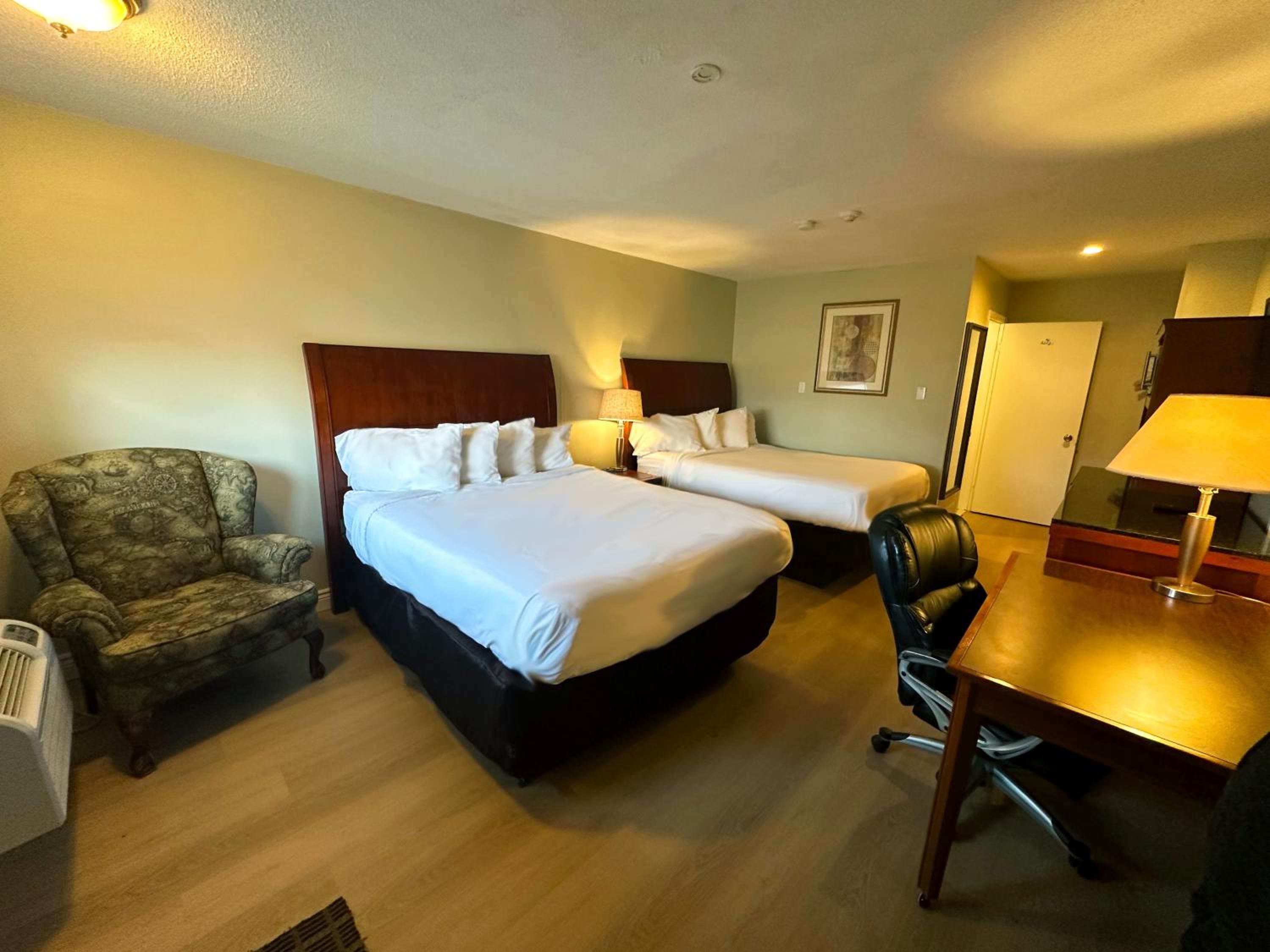 Standard Queen Room - Photo 2