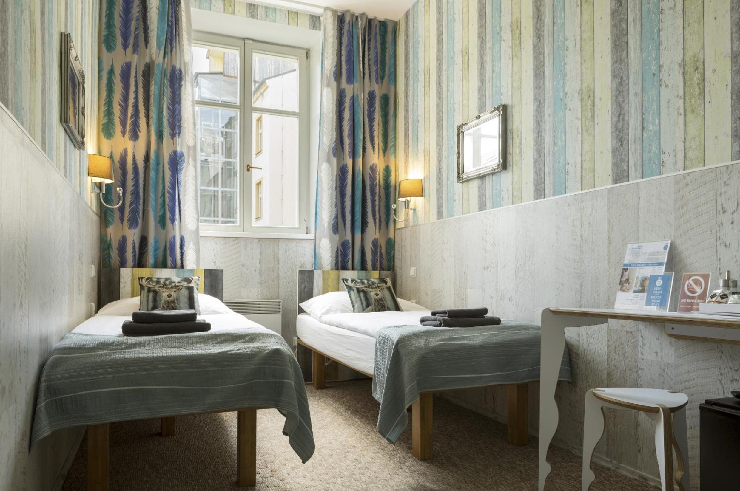 Double or Twin Room - Photo 10