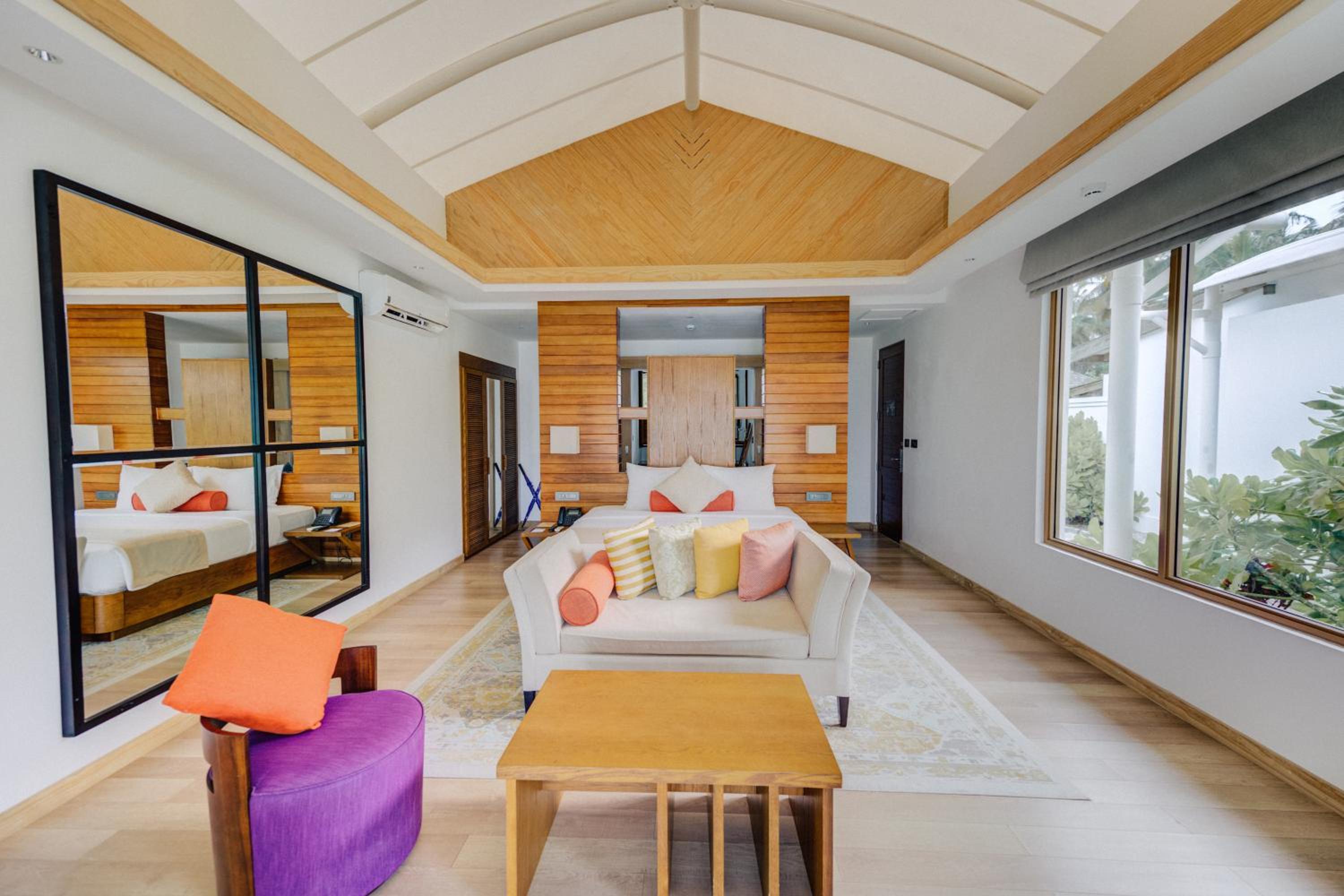 Standard Beach Bungalow - FREE return domestic flight transfers for stays of 7+ nights, or 50% off domestic flight transfers for stays less than 7 nights (max 2 guests) Book: 9 Jan-31 Oct 2026 | Stay: 1 Apr-31 Oct 2026