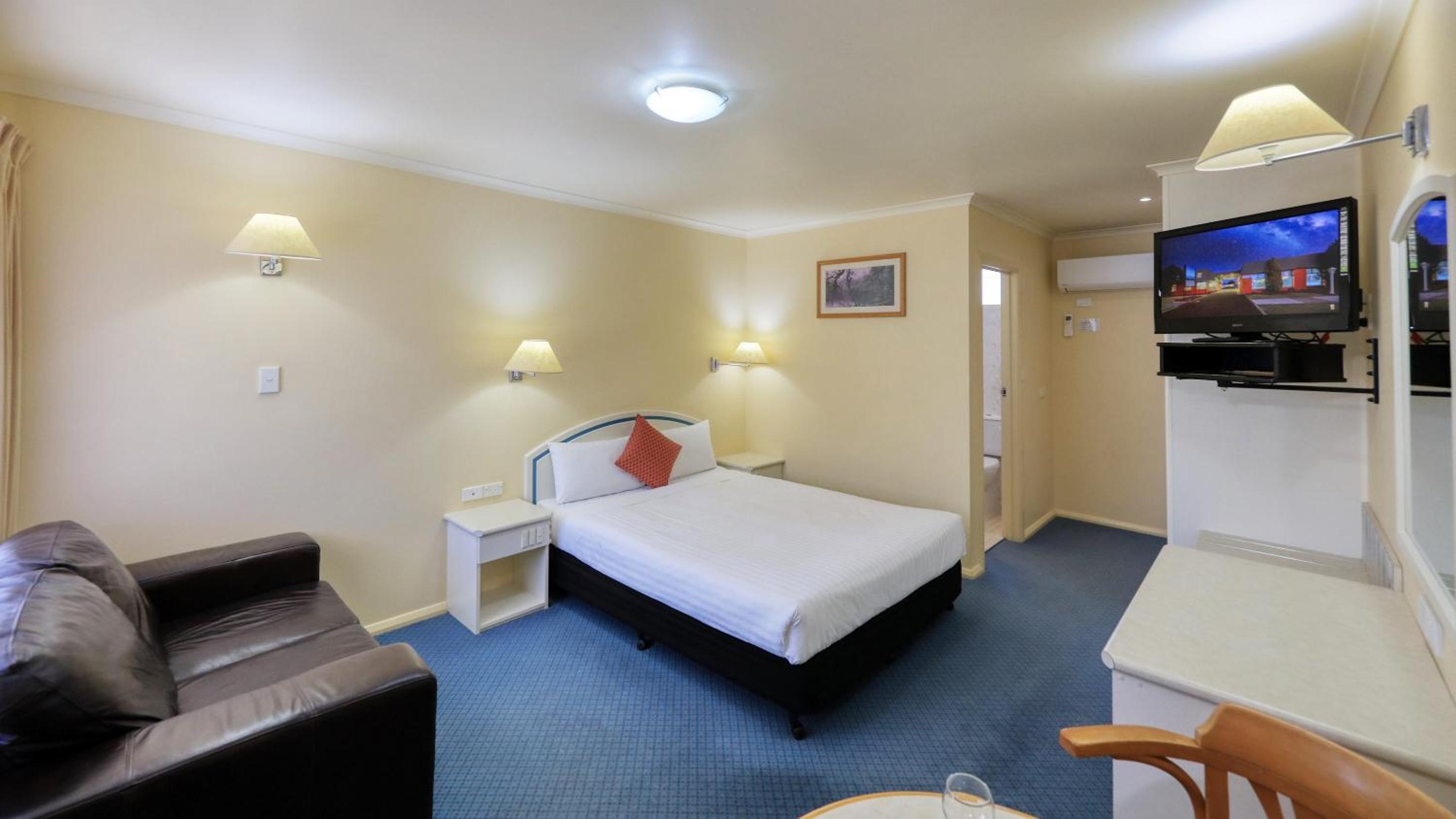 Queen Room