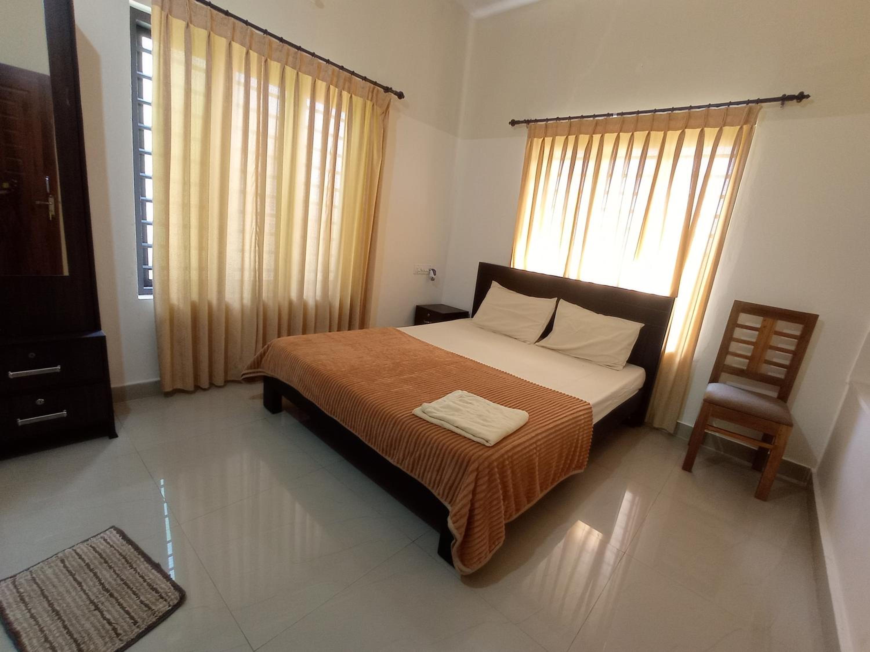 Two-Bedroom House photo 3