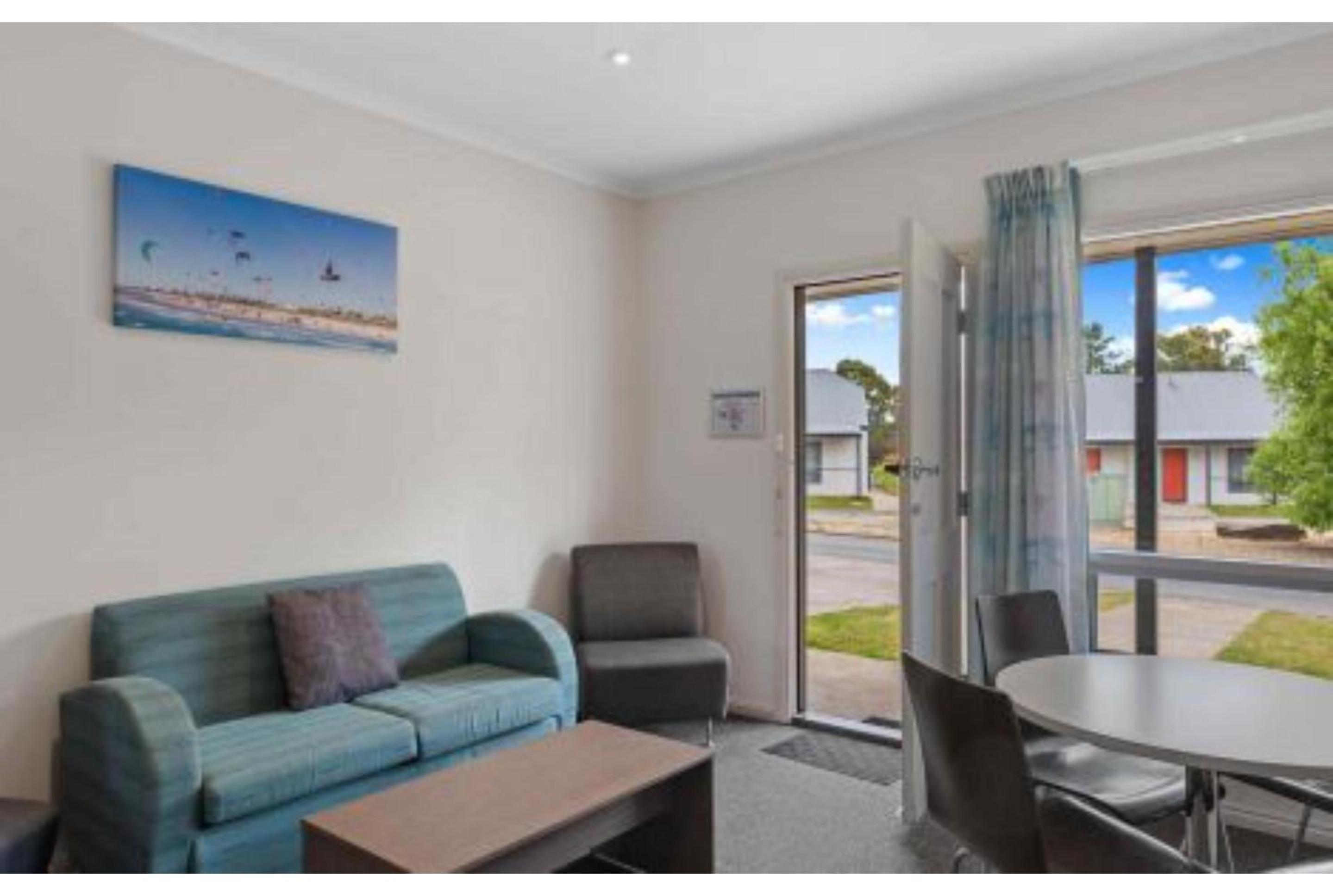 Standard 2 Bedroom Unit (2 Queen)
