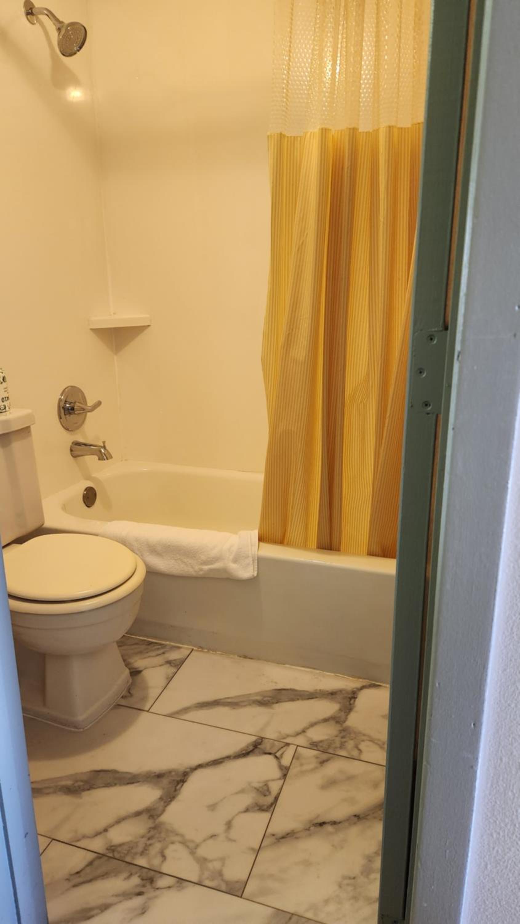 Standard Double Room - Non-Smoking - Photo 2