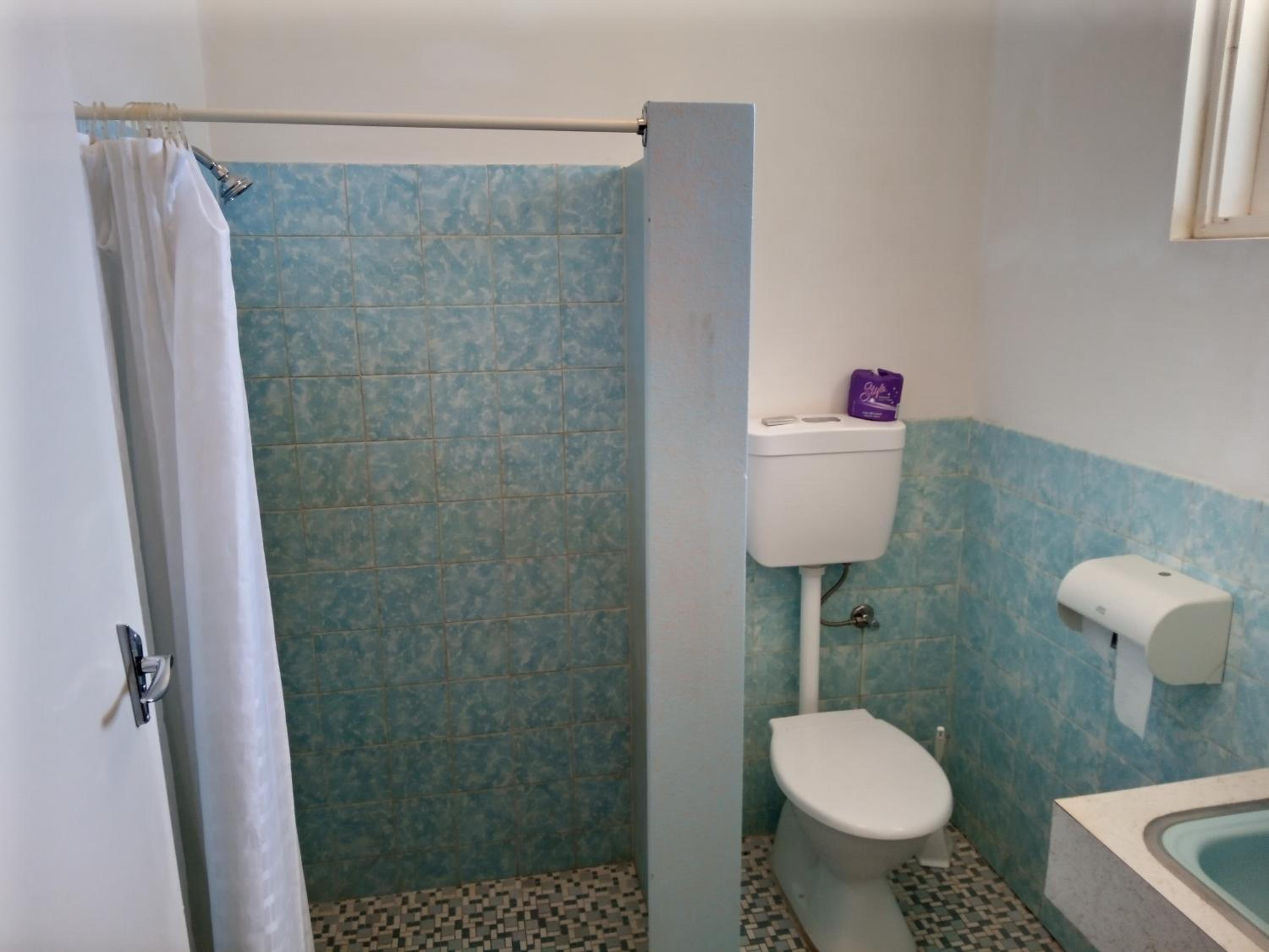 Family Room with Shower photo 2