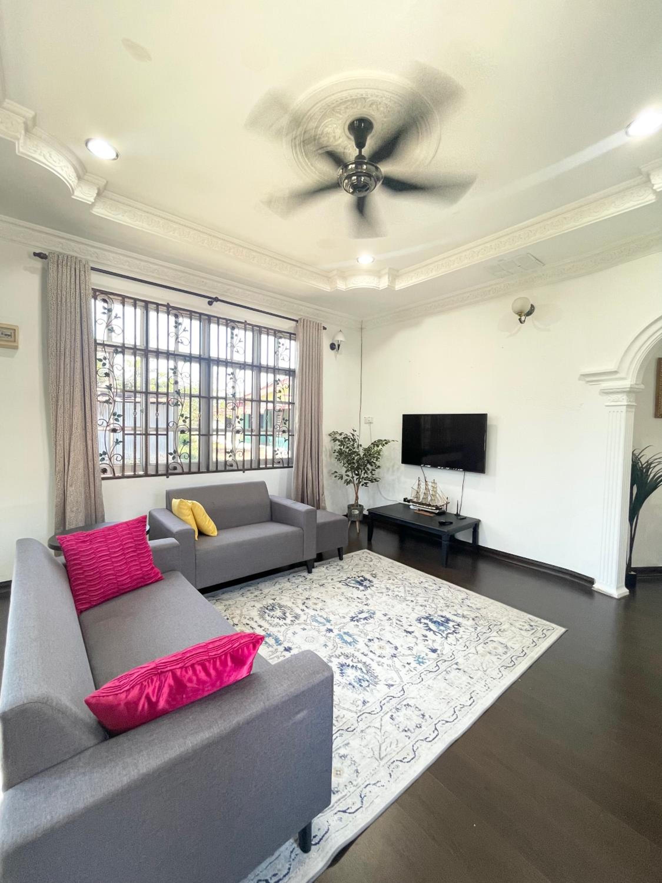 Three-Bedroom House photo 1
