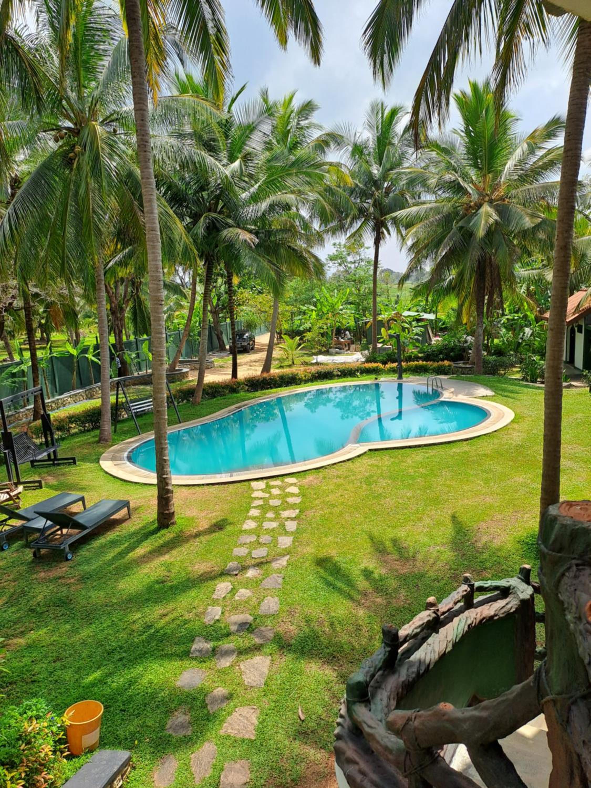Triple Room with Pool View photo 2