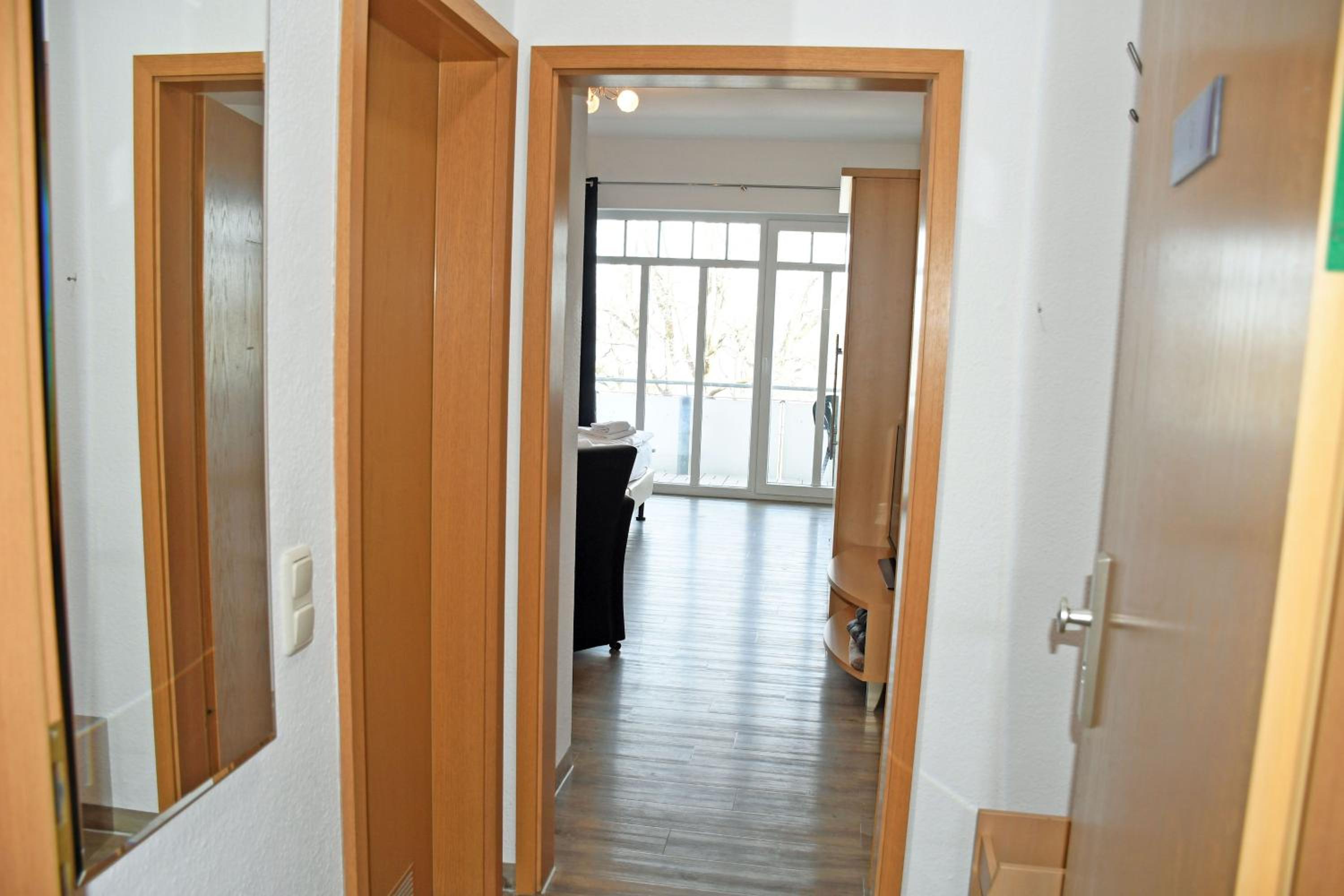 One-Bedroom Apartment with Balcony