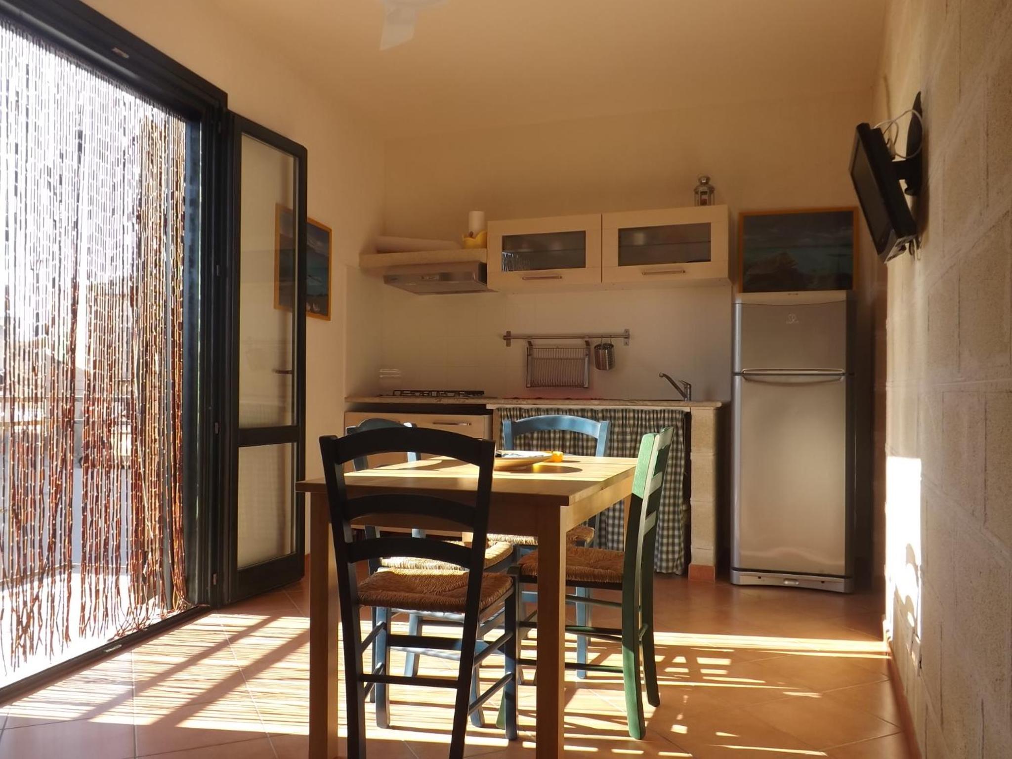 One-Bedroom House photo 3