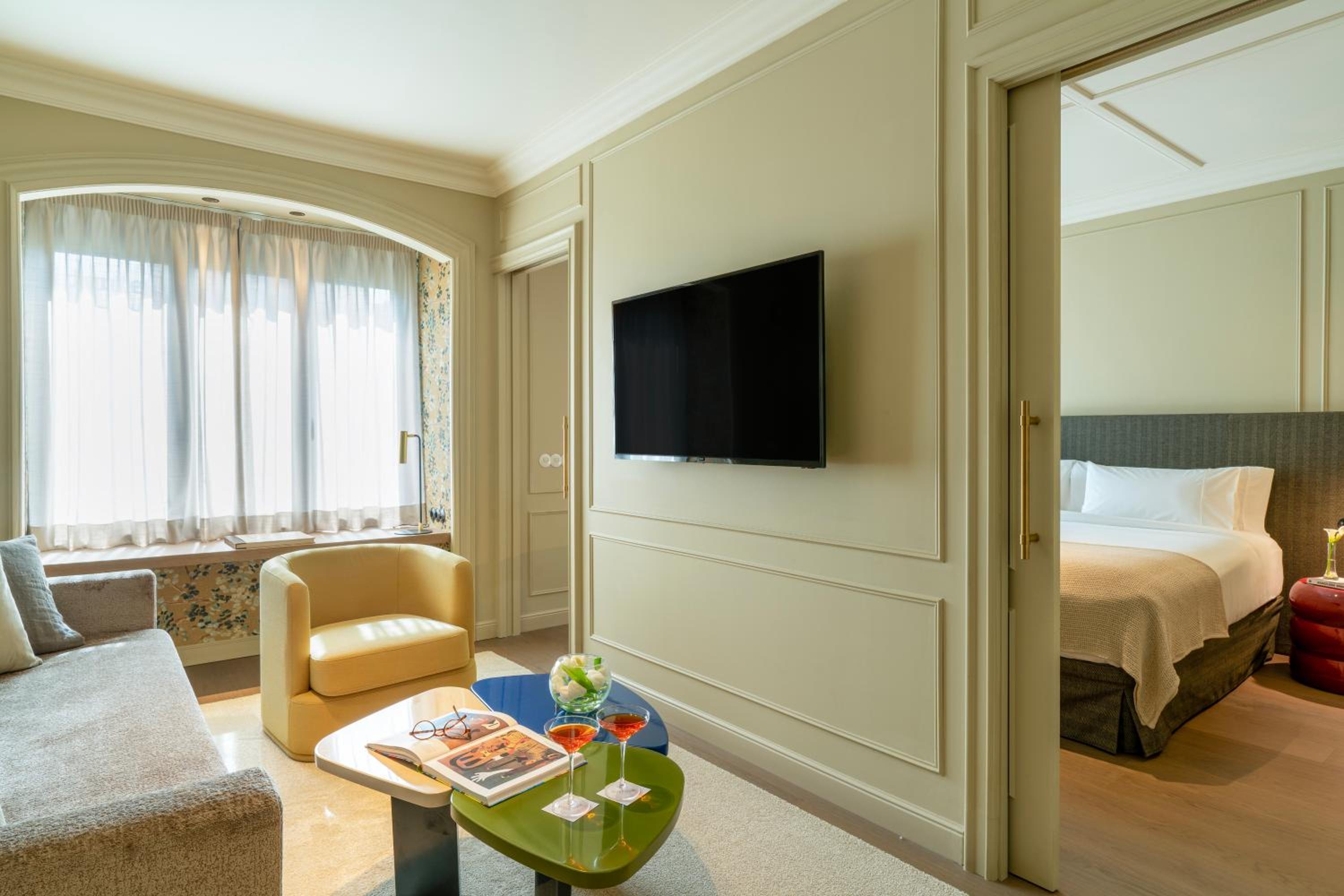 Junior Suite with Views