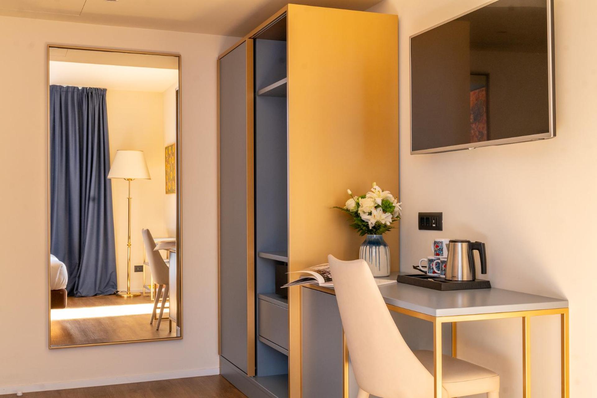  Deluxe Double Room with extra bed  - Photo 2