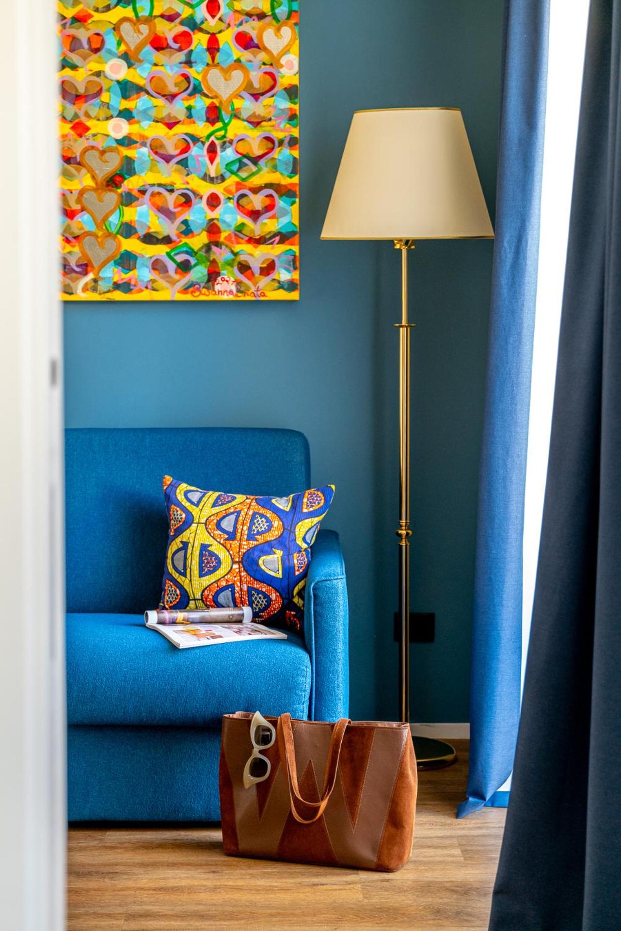 One-Bedroom Suite - Photo 8