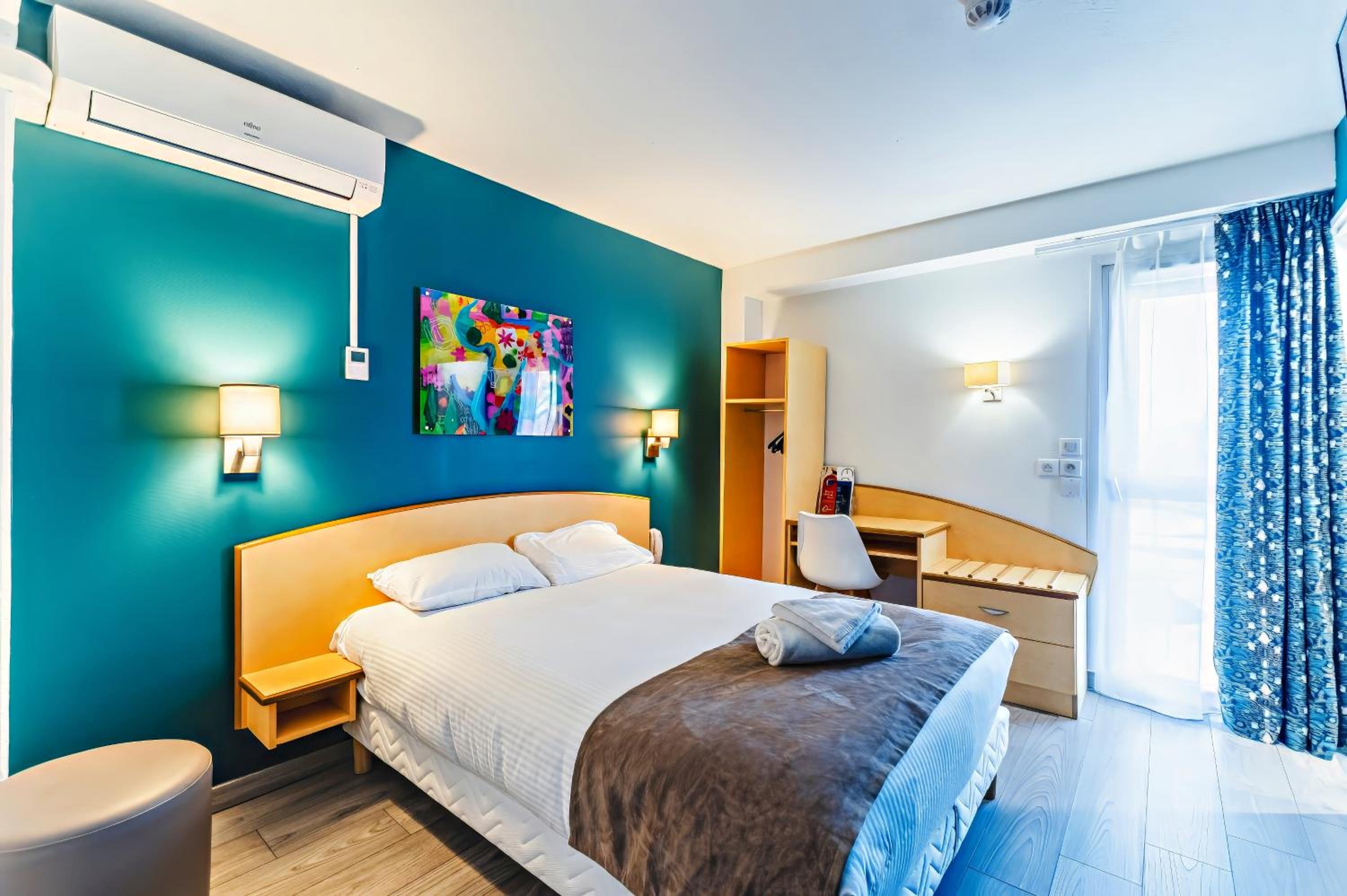 Double Room - Photo 1