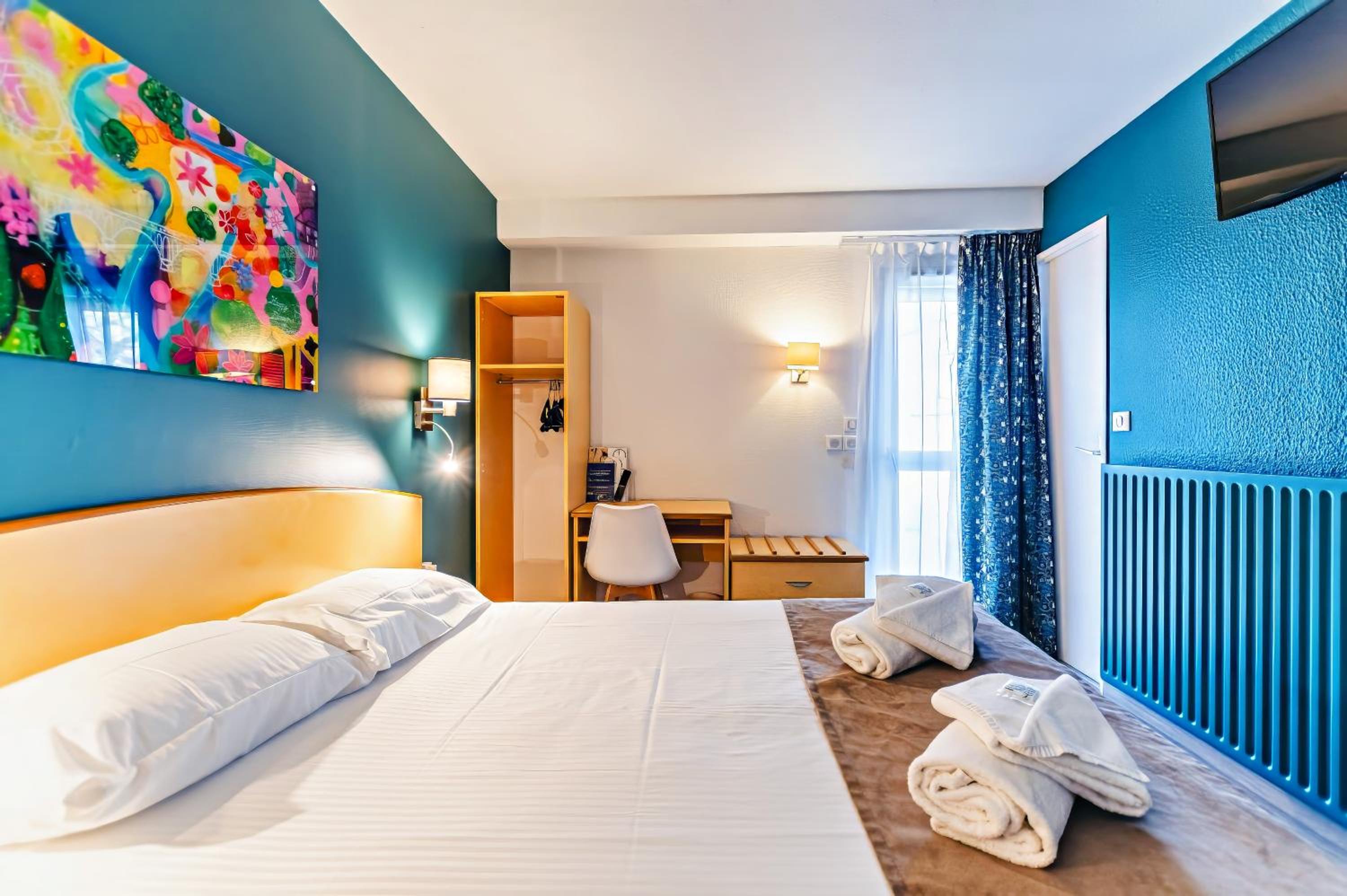 Double Room - Photo 4