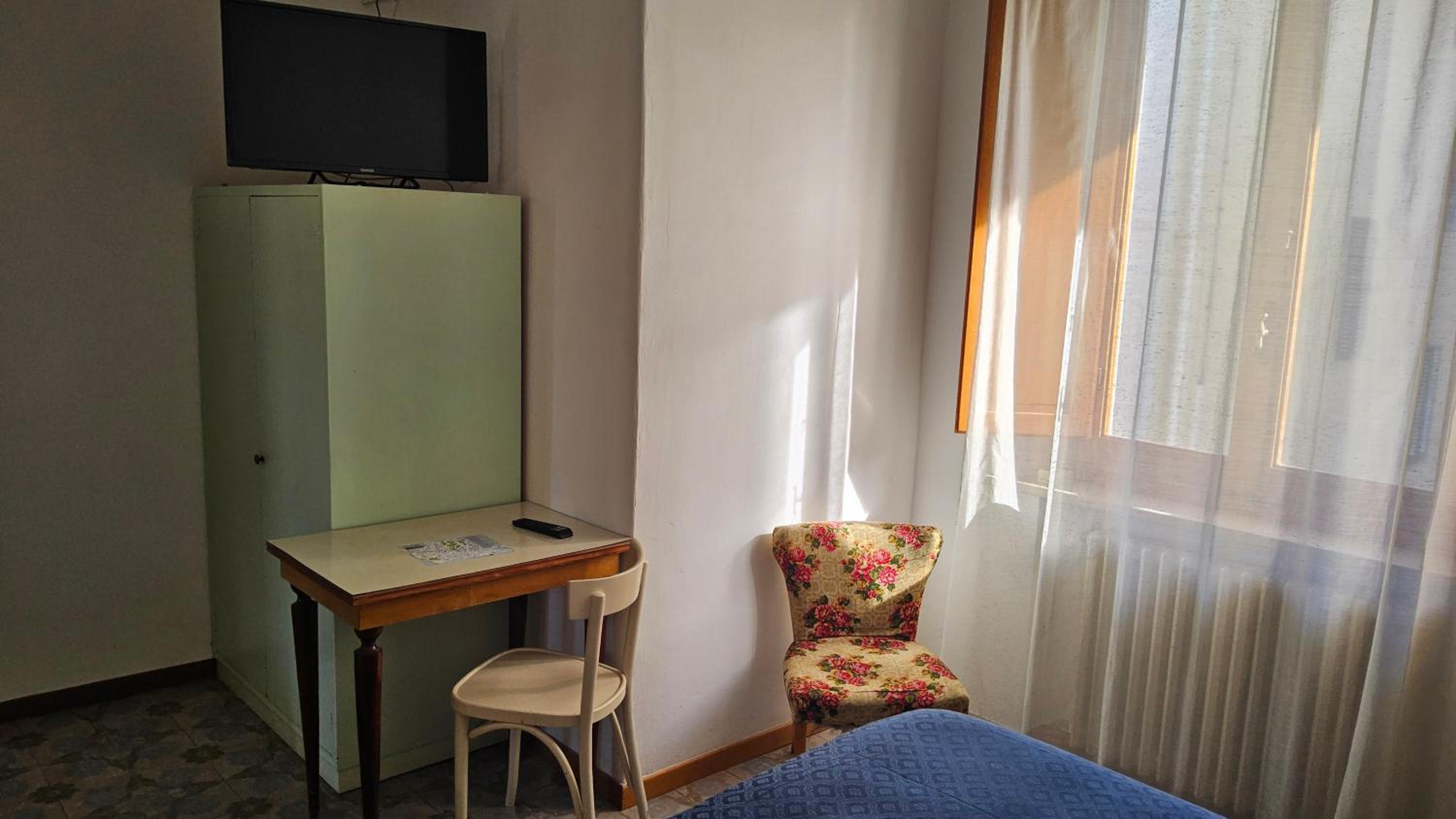 Double Room - Photo 35