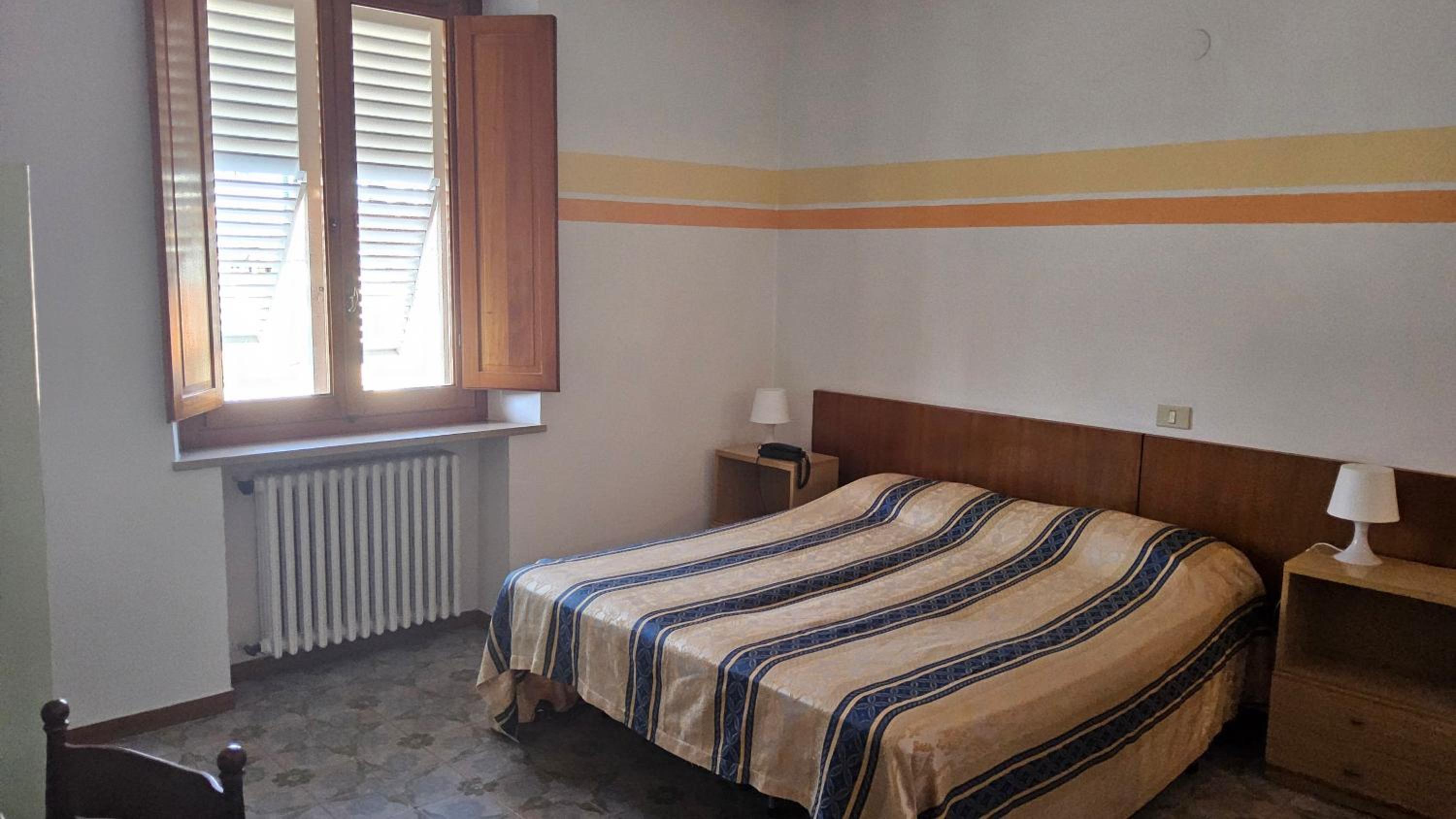 Double Room - Photo 12
