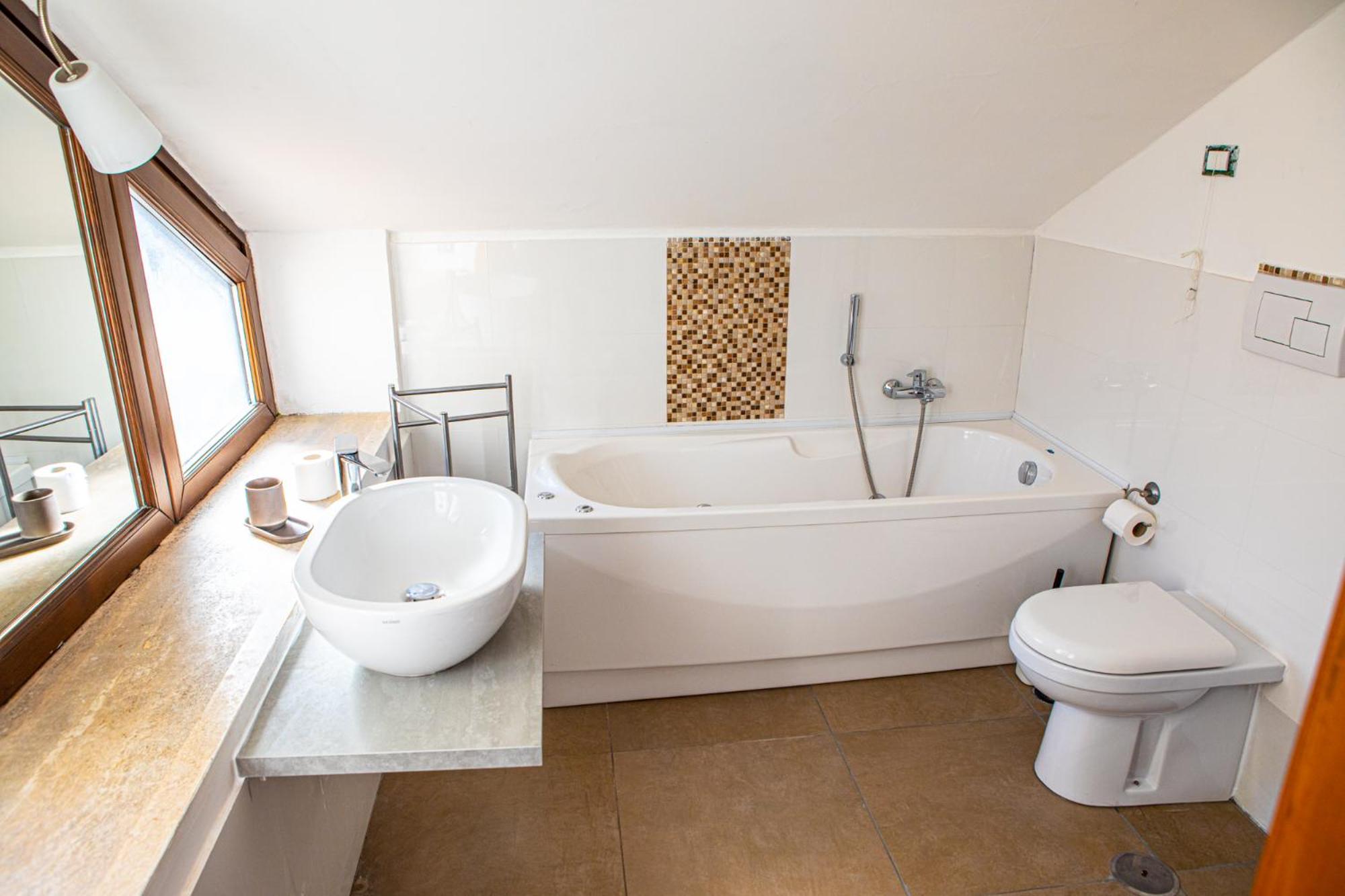 Double Room with Balcony and Sea View photo 2