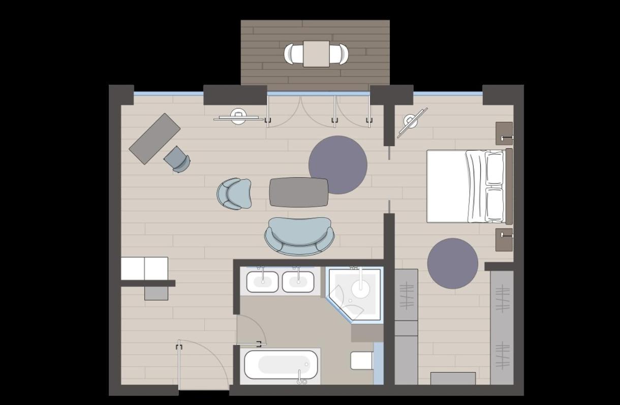 Deluxe Suite photo 3