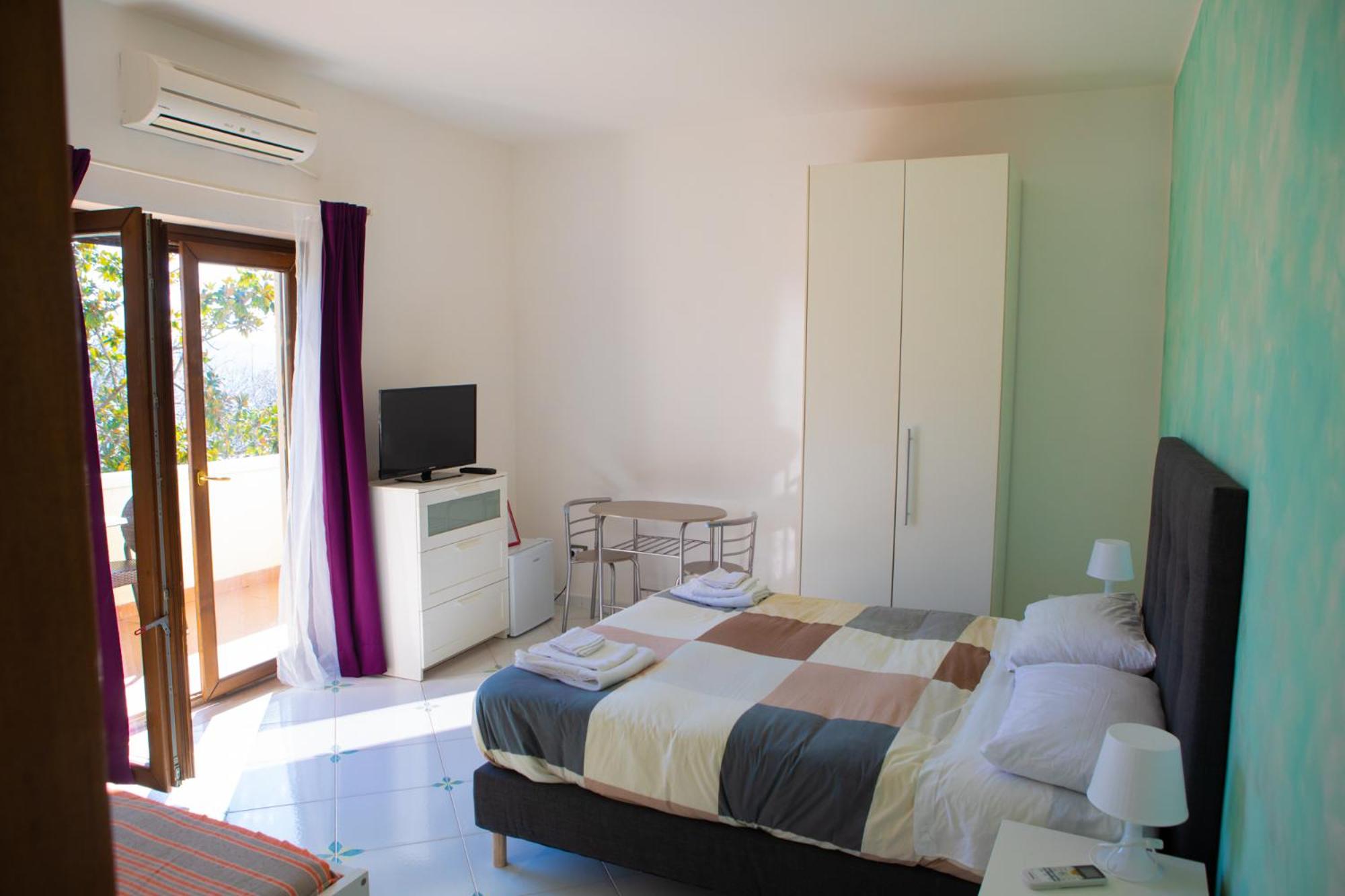 Double Room with Sofa Bed photo 1