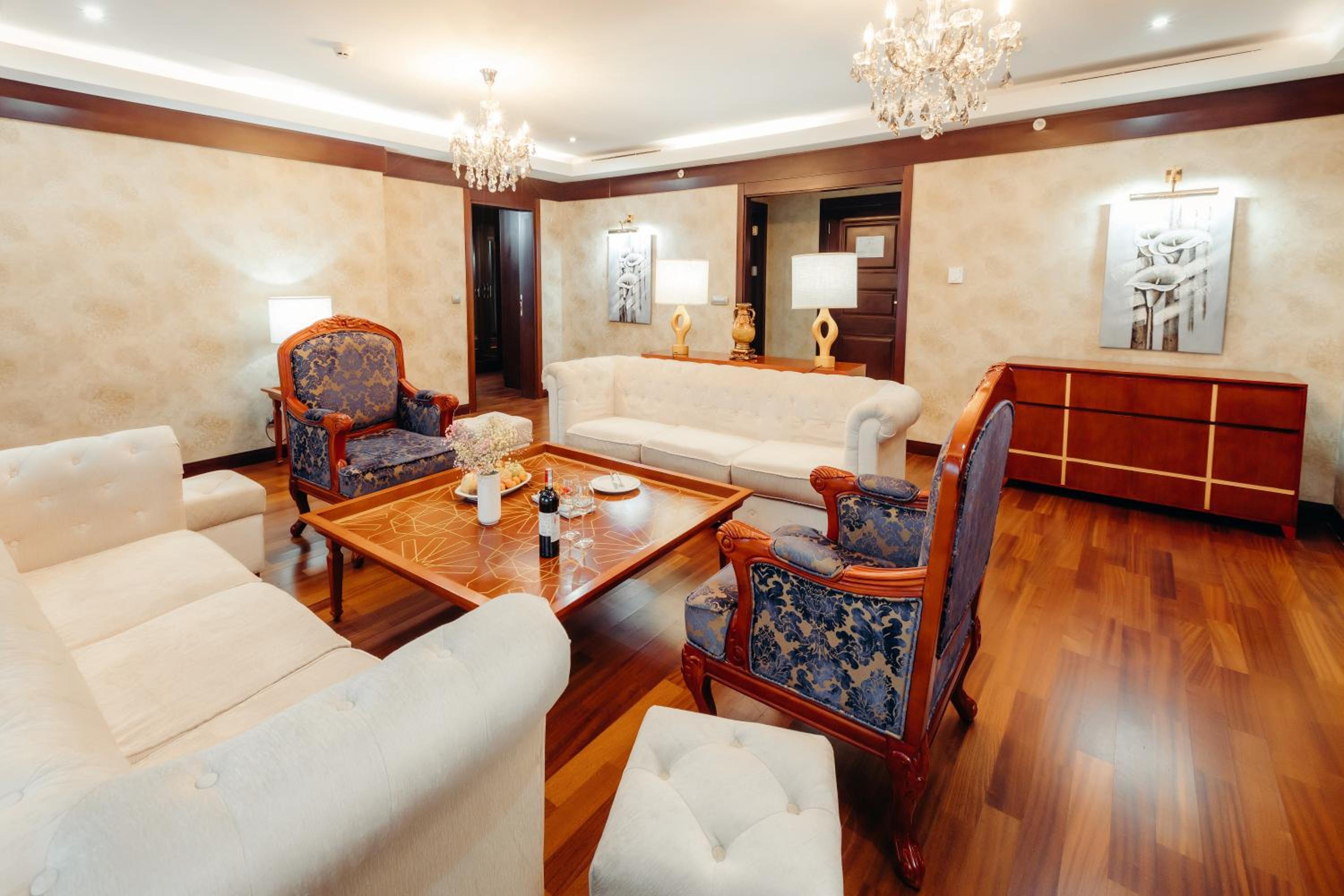 Presidential Suite