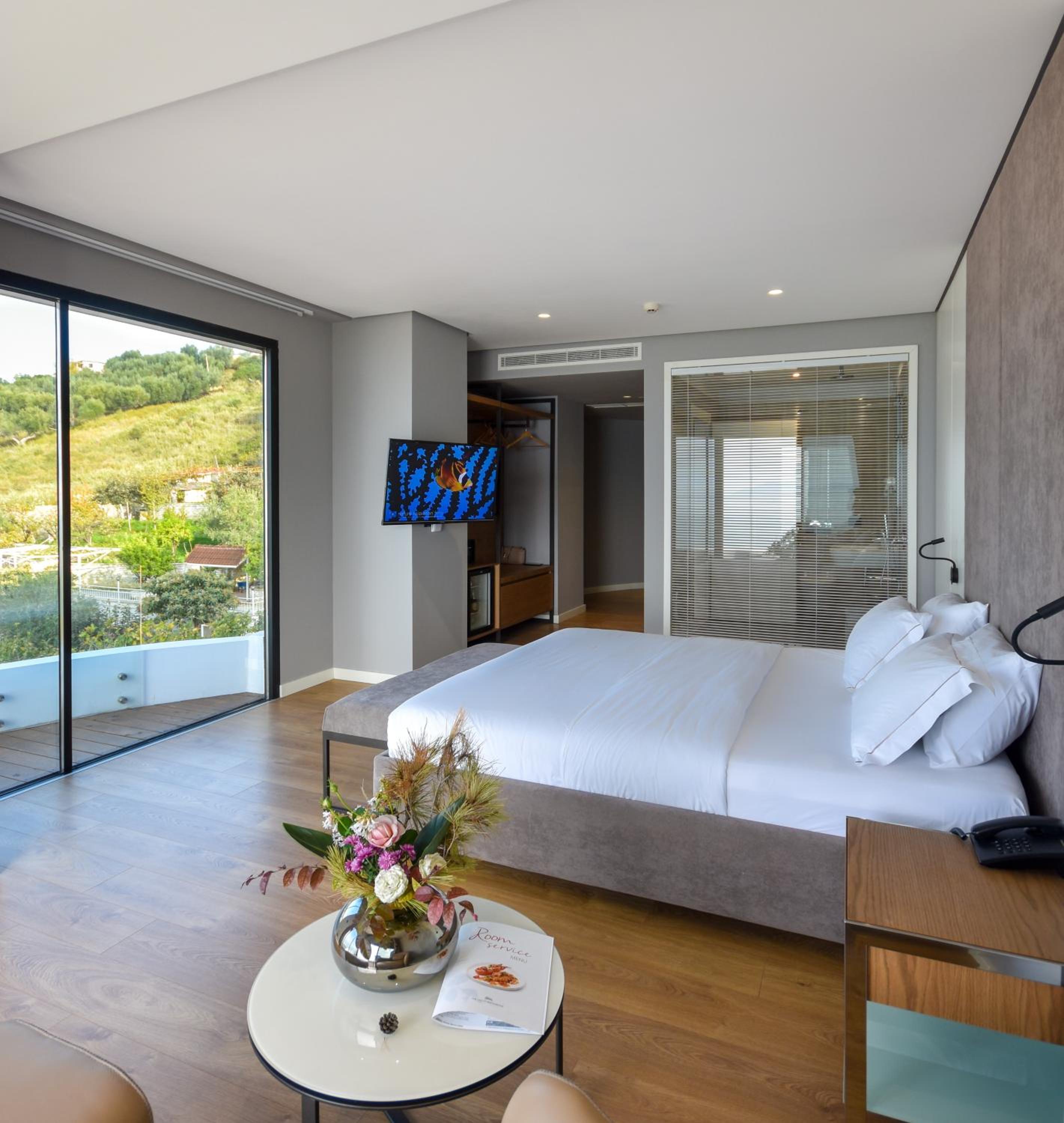 Double Room with Balcony and Sea View