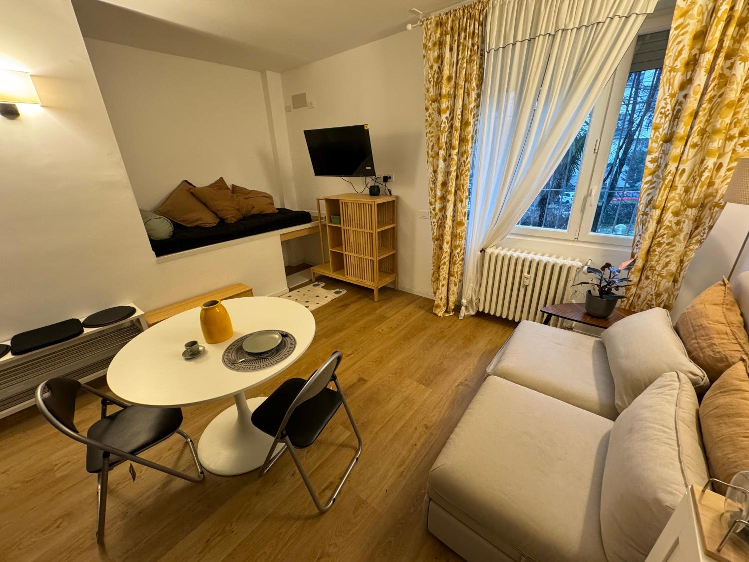 One-Bedroom House