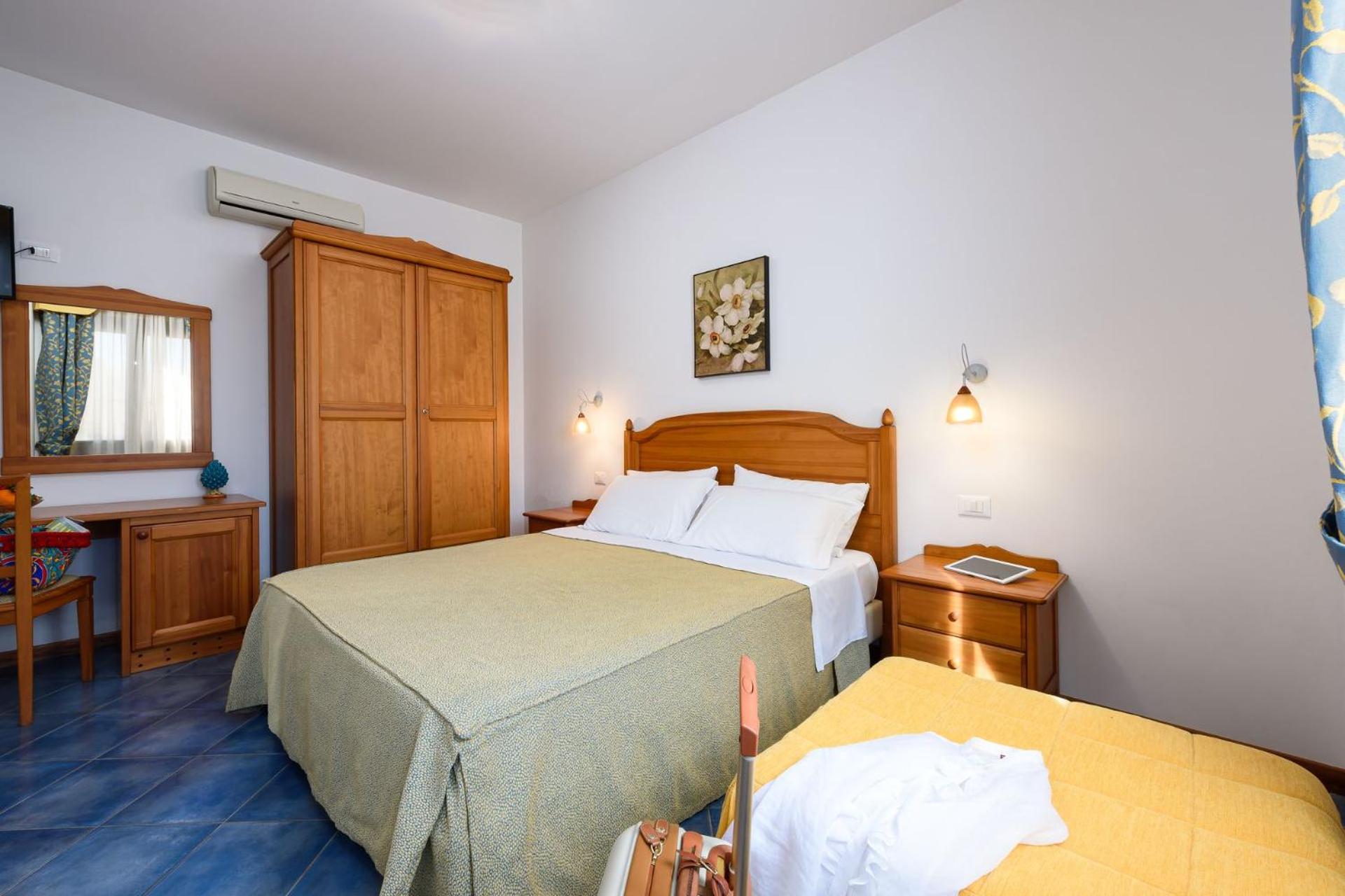 Comfort Triple Room photo 2