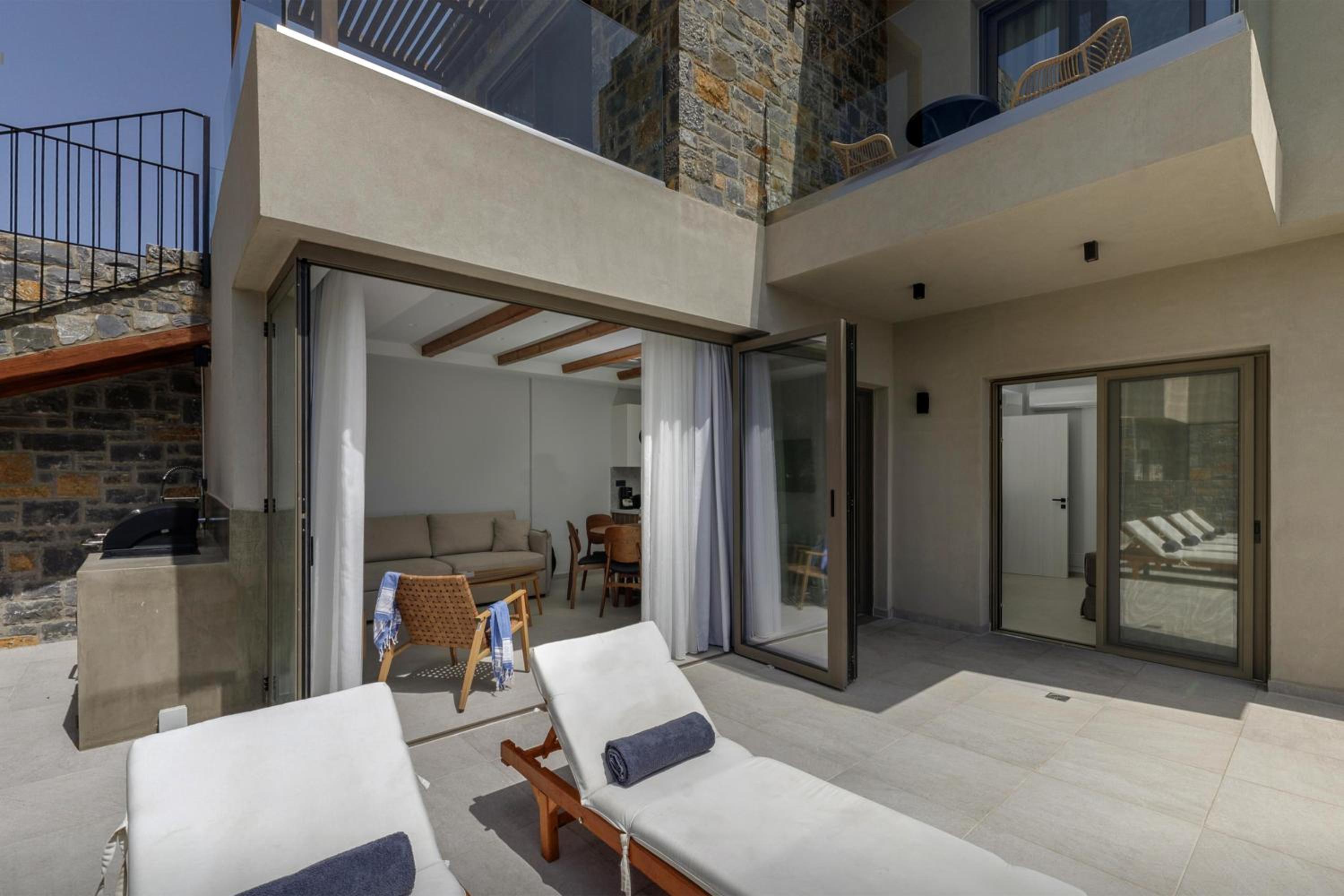Villa with Private Pool photo 3
