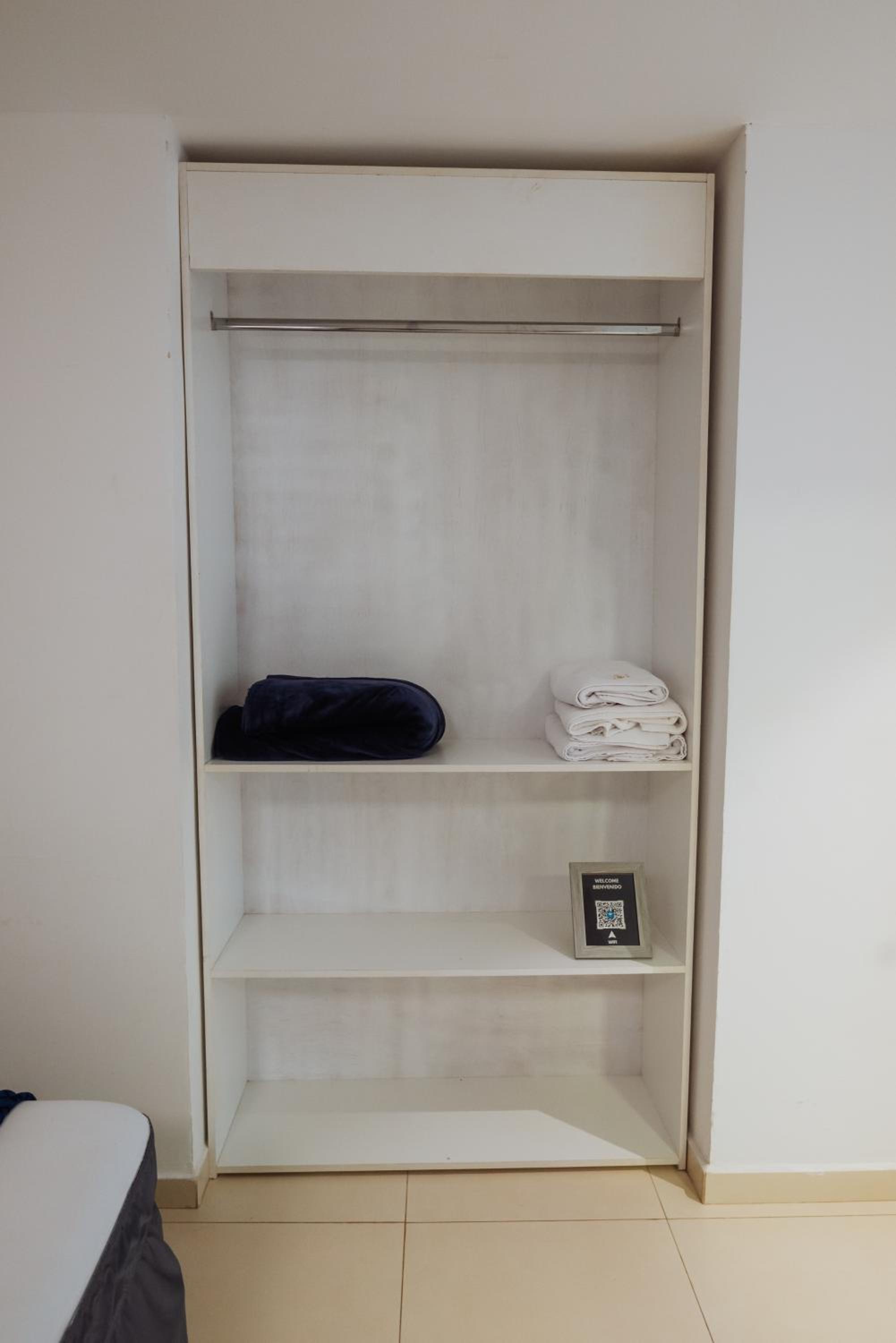 Standard Triple Room photo 2